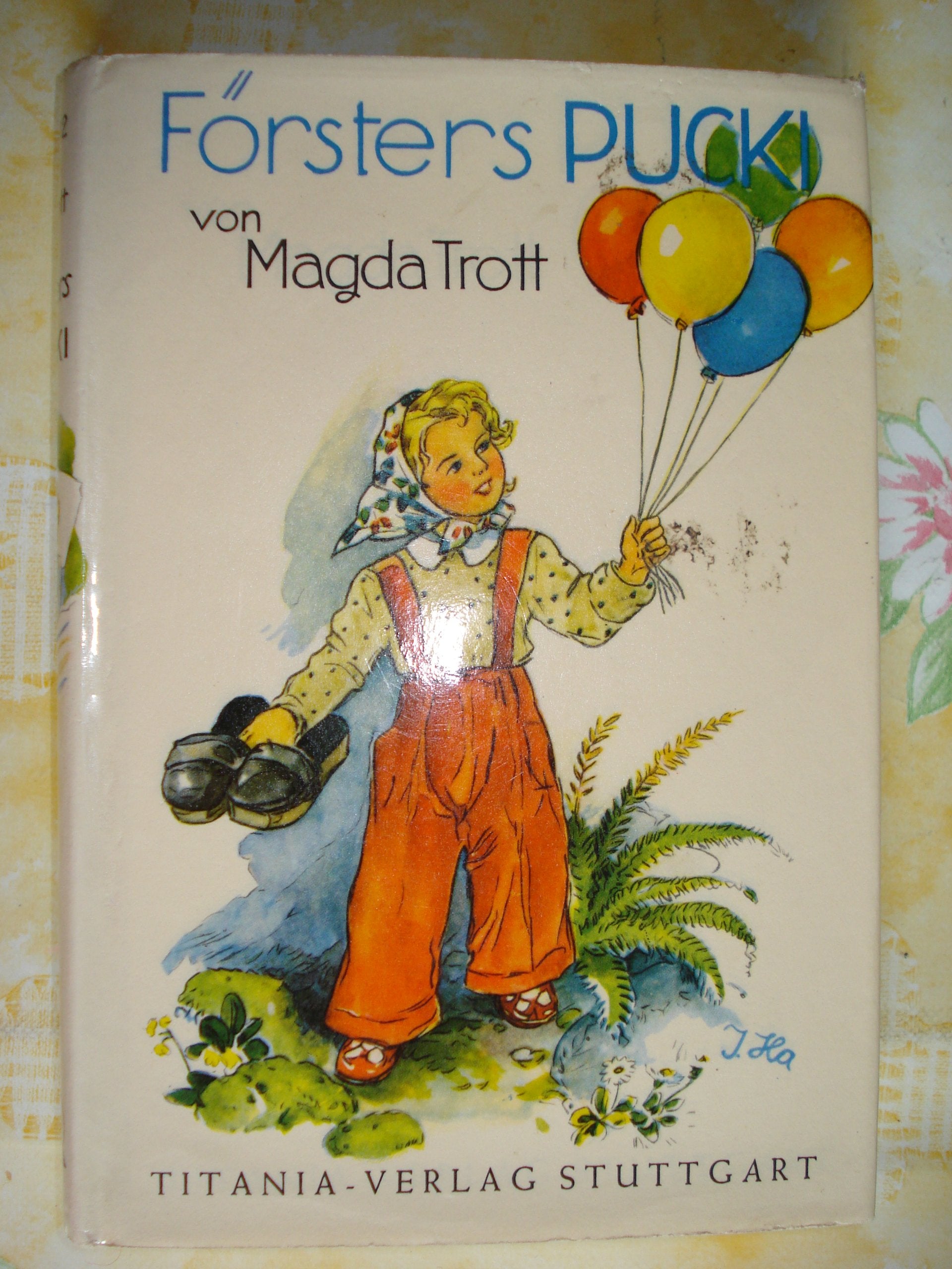 Försters Pucki Novels & Short Stories