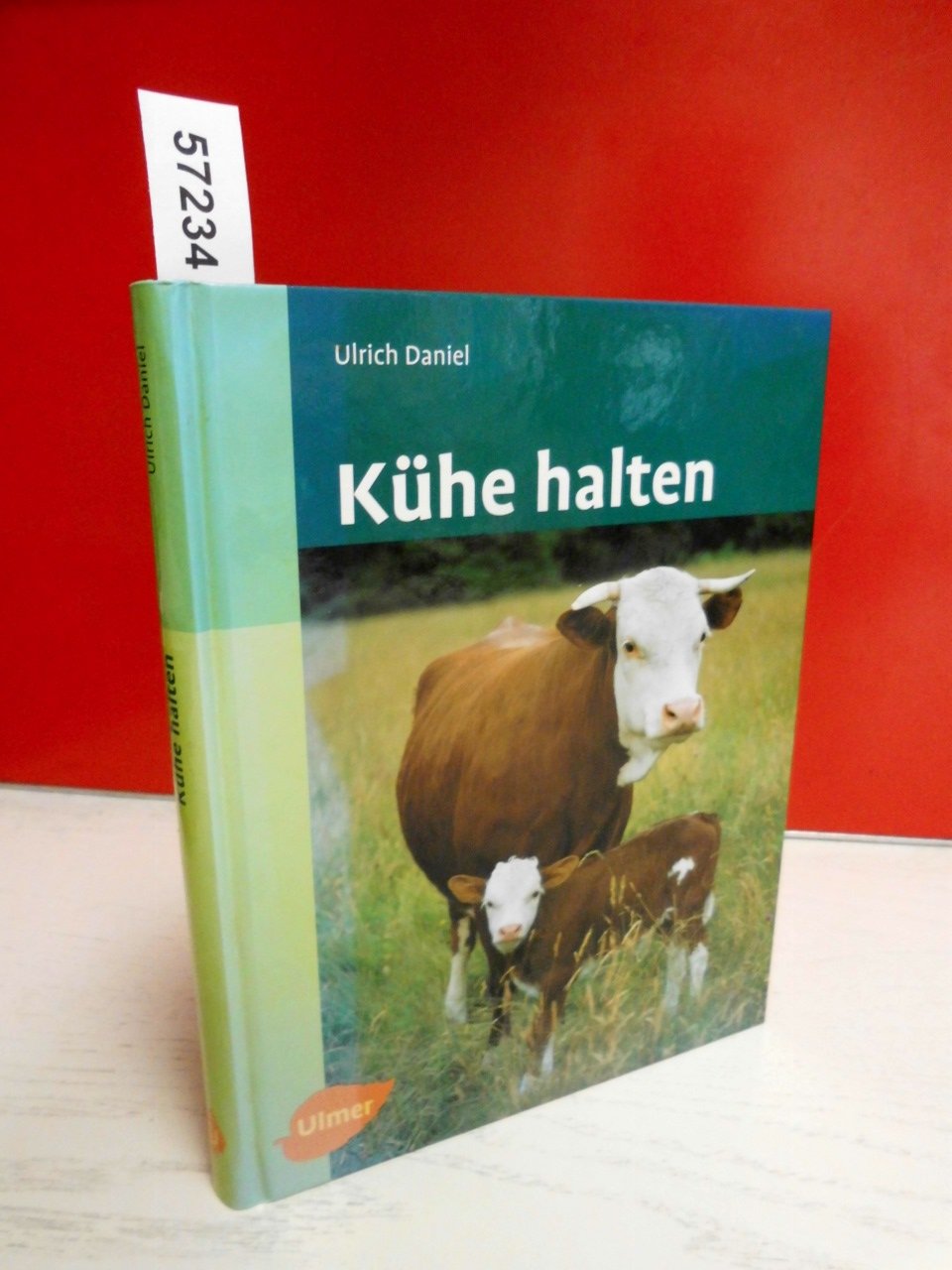 Kühe halten Books about Pets