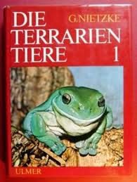 Die Terrarientiere, Bau, Einrichtung und Bepflanzung der Terrarien, Haltung, Fütterung und Pflege der Terrarientiere in 2 Bänden. Band1 Terrarien-Technik, Futter und Fütterung, Krankheiten der Amphibien, Reptilien, Schwanzlurche, Froschlurch. Medicine