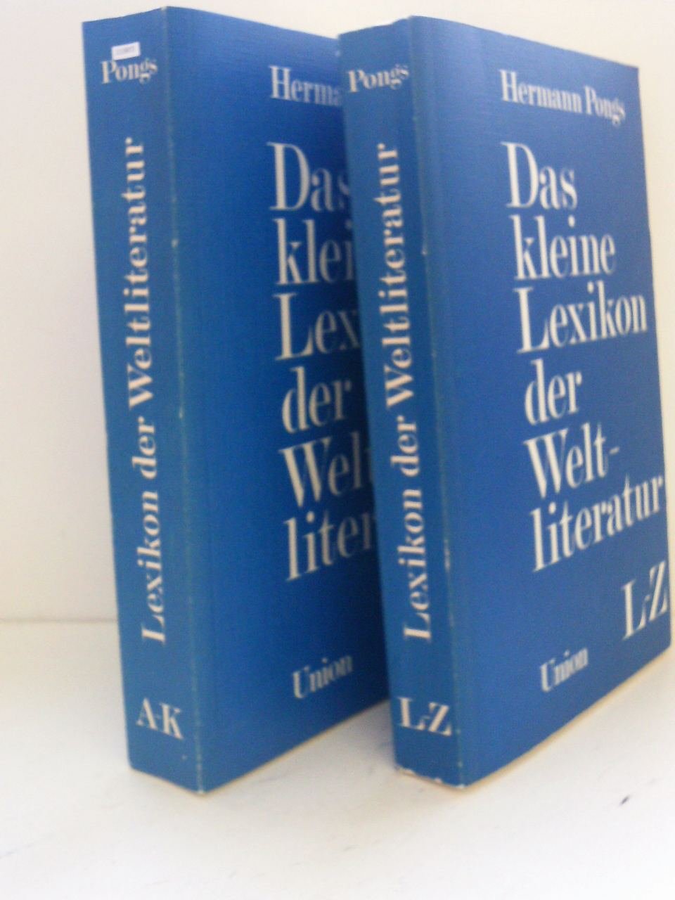 Das kleine Lexikon der Welt-Literatur. Hier 2 Bände komplett ! Band 1 : A - K, Band 2 : L-Z. Books