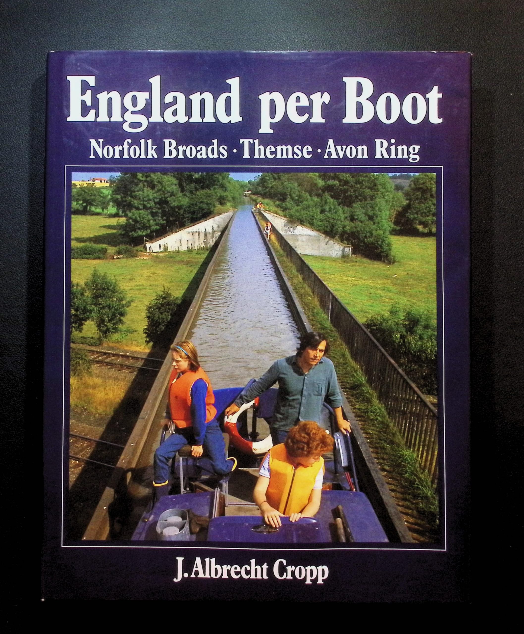 England per Boot Norfolk Broads - Themse - Avon Ring Books