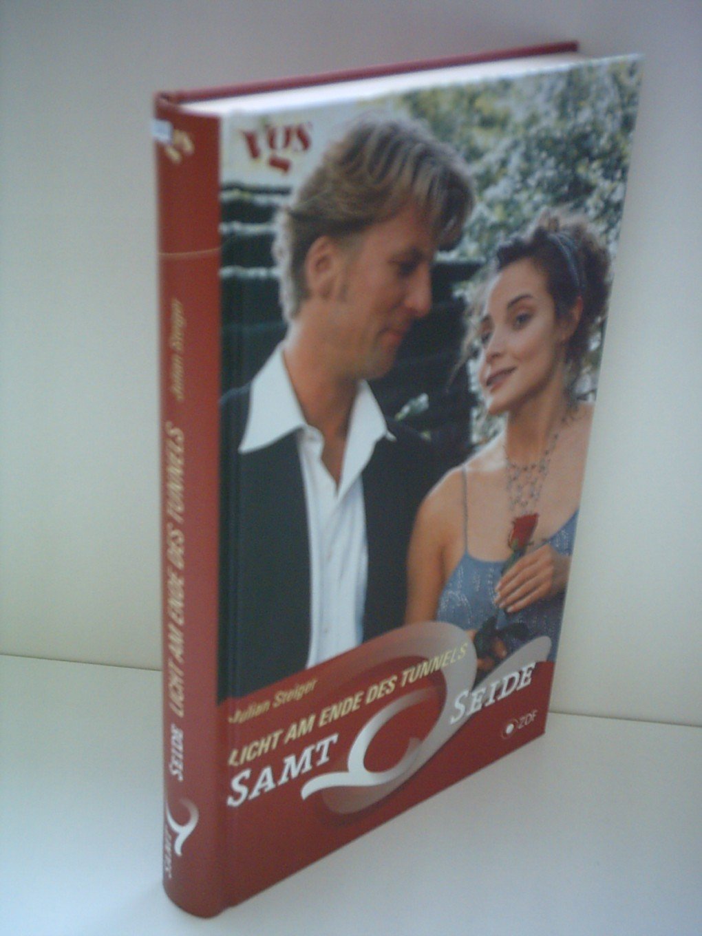 Samt & Seide, Licht am Ende des Tunnels (Samt und Seide) Film, Art & Culture