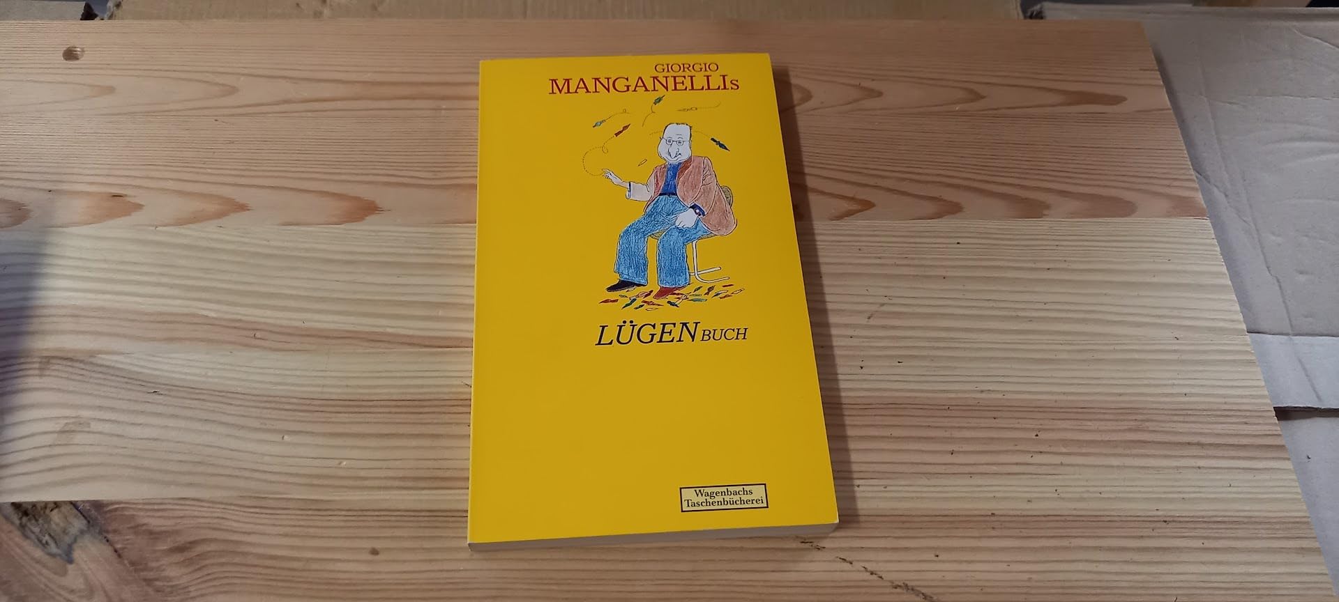 Giorgio Manganelli's Lügenbuch Books
