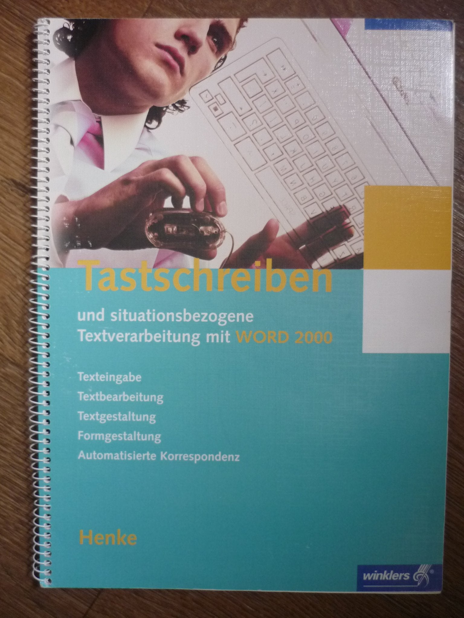 Tastschreiben und situationsbezogene Textverarbeitung mit WORD 2010: Tastschreiben und situationsbezogene Textverarbeitung mit WORD 2000: Schülerband: ... Korrespondenz. Neueste Norm DIN 5008 aus 2011 Business, Finance & Career
