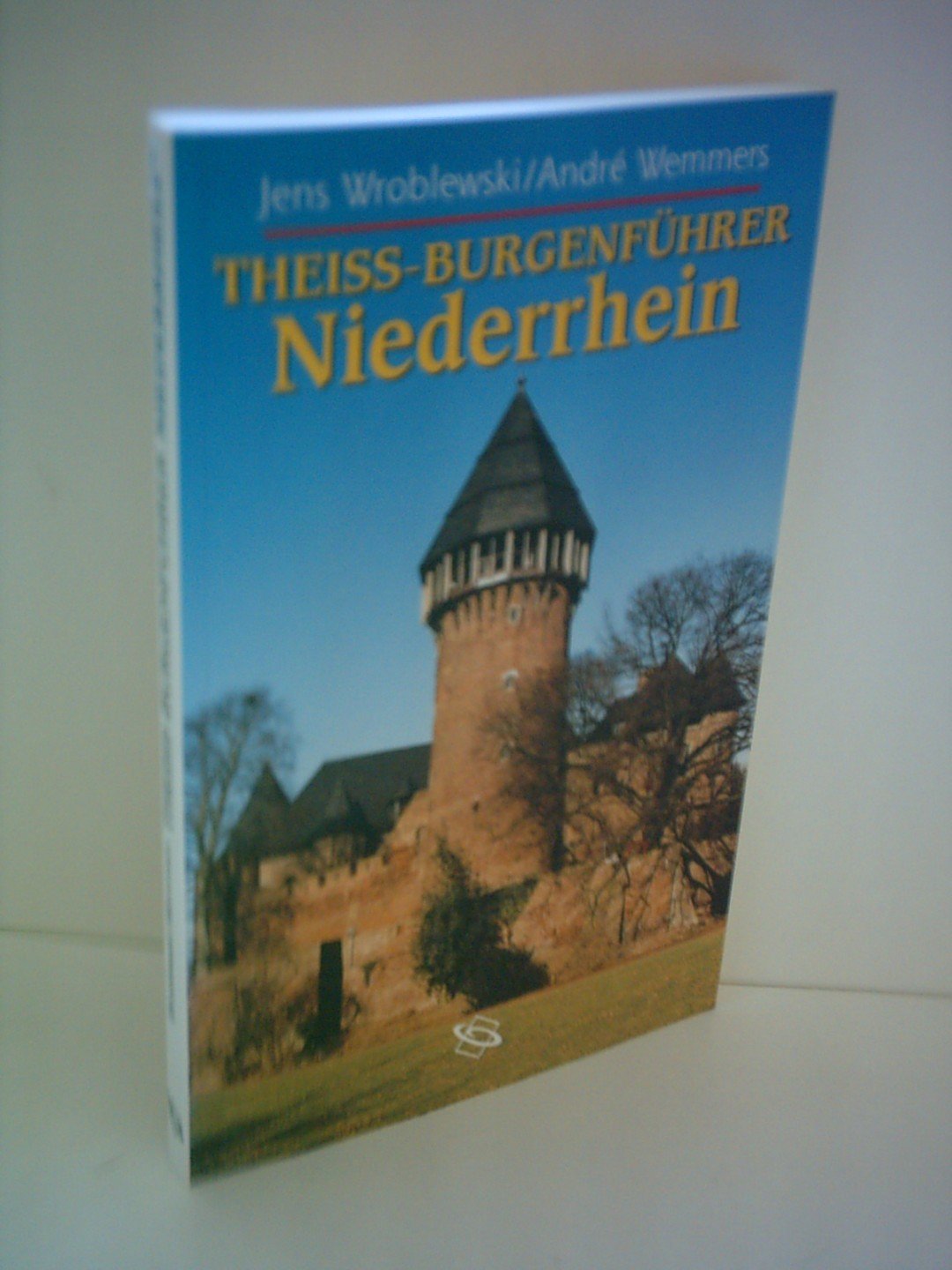 Theiss-Burgenführer, Niederrhein: Über 60 Burgen, Ruinen, Schlösser. Mit vielen Geheim-Tipps. Hrsg. v. Joachim Zeune. Film, Art & Culture