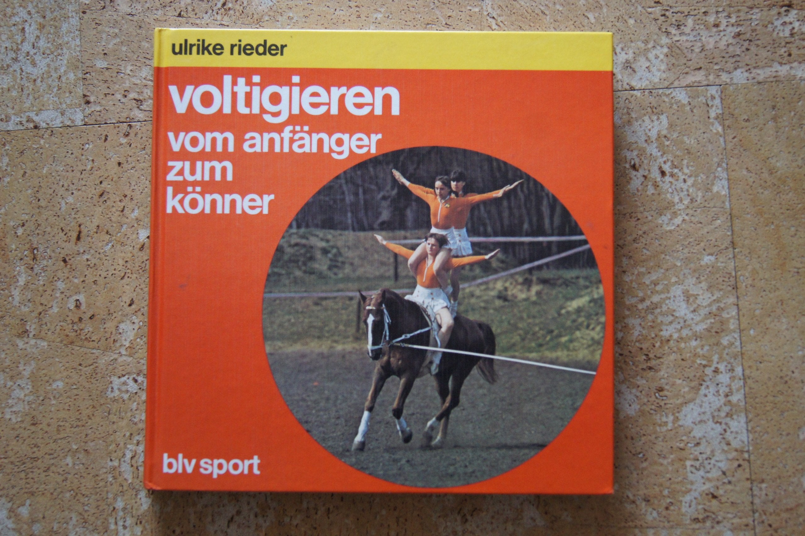 Product Image: Voltigieren. Pflicht, Kür, Wettkampf