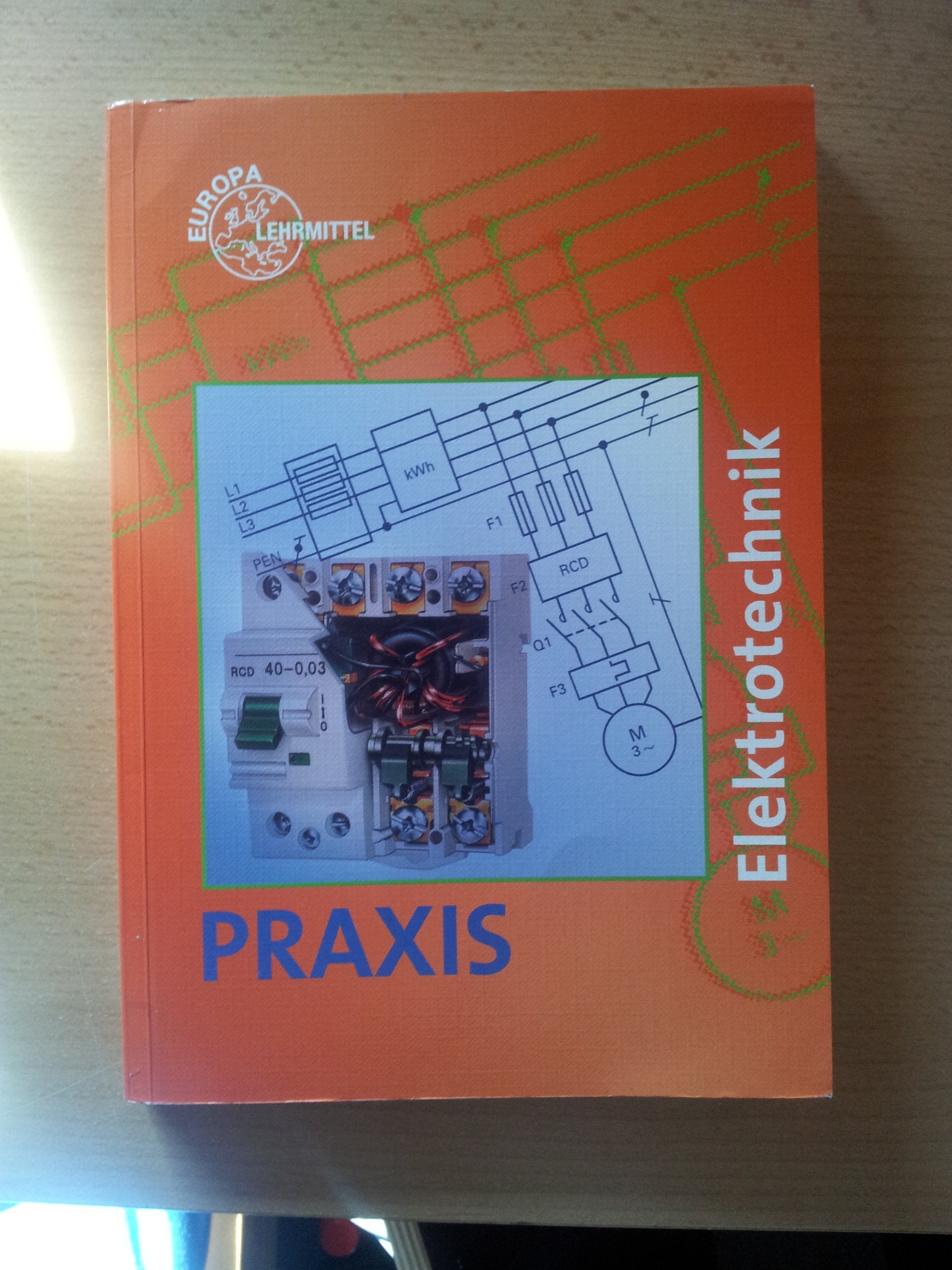 Praxis Elektrotechnik Business, Finance & Career Books