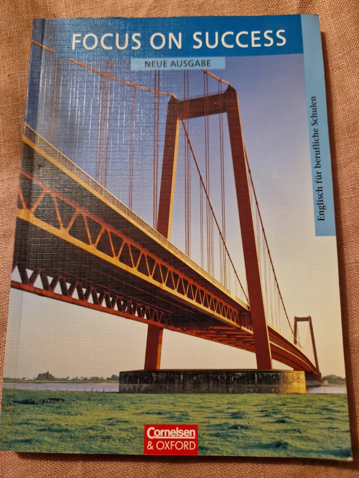Focus on Success, Grundausgabe, Neubearbeitung, Schülerbuch Business, Finance & Career