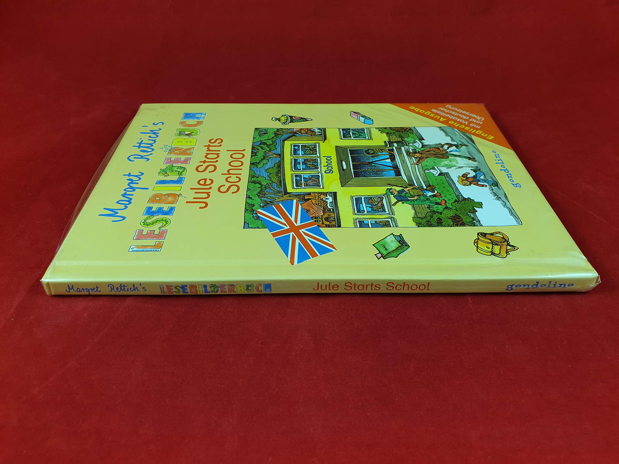 Jule starts school Foreign Languages ​​& Dictionaries
