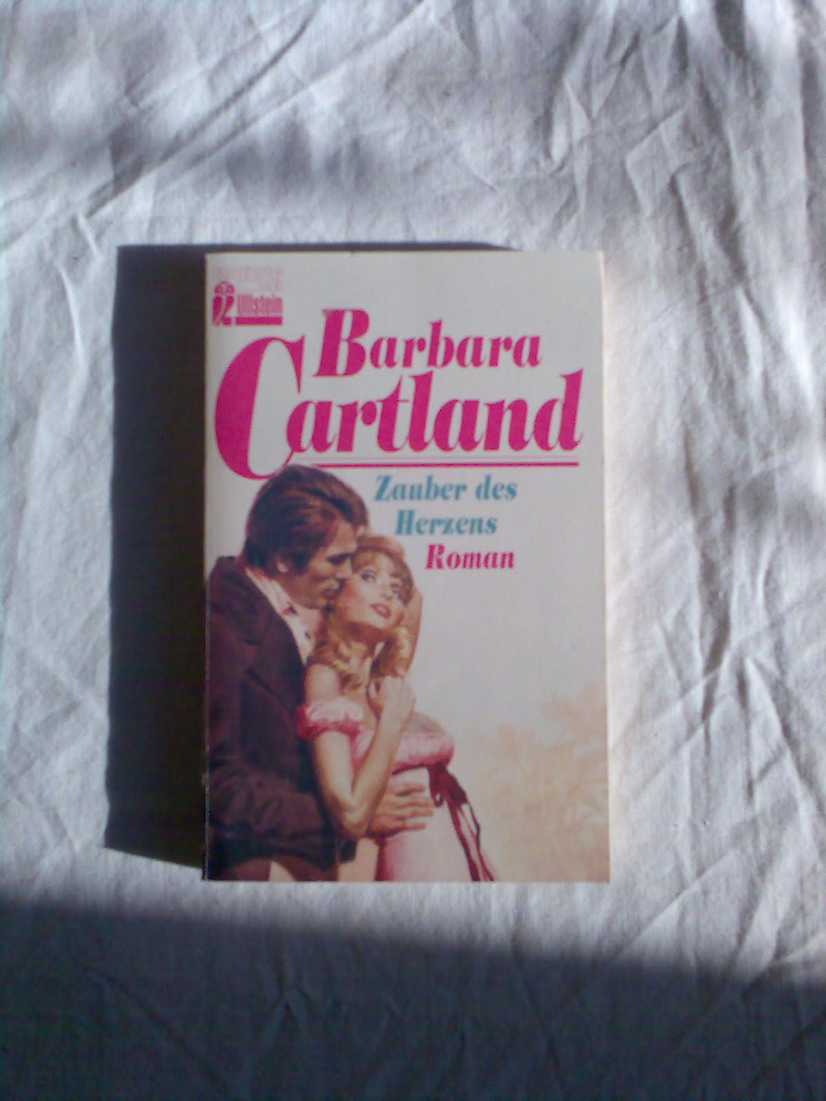 Zauber des Herzens. Roman. ( Moewig bei Ullstein). Books