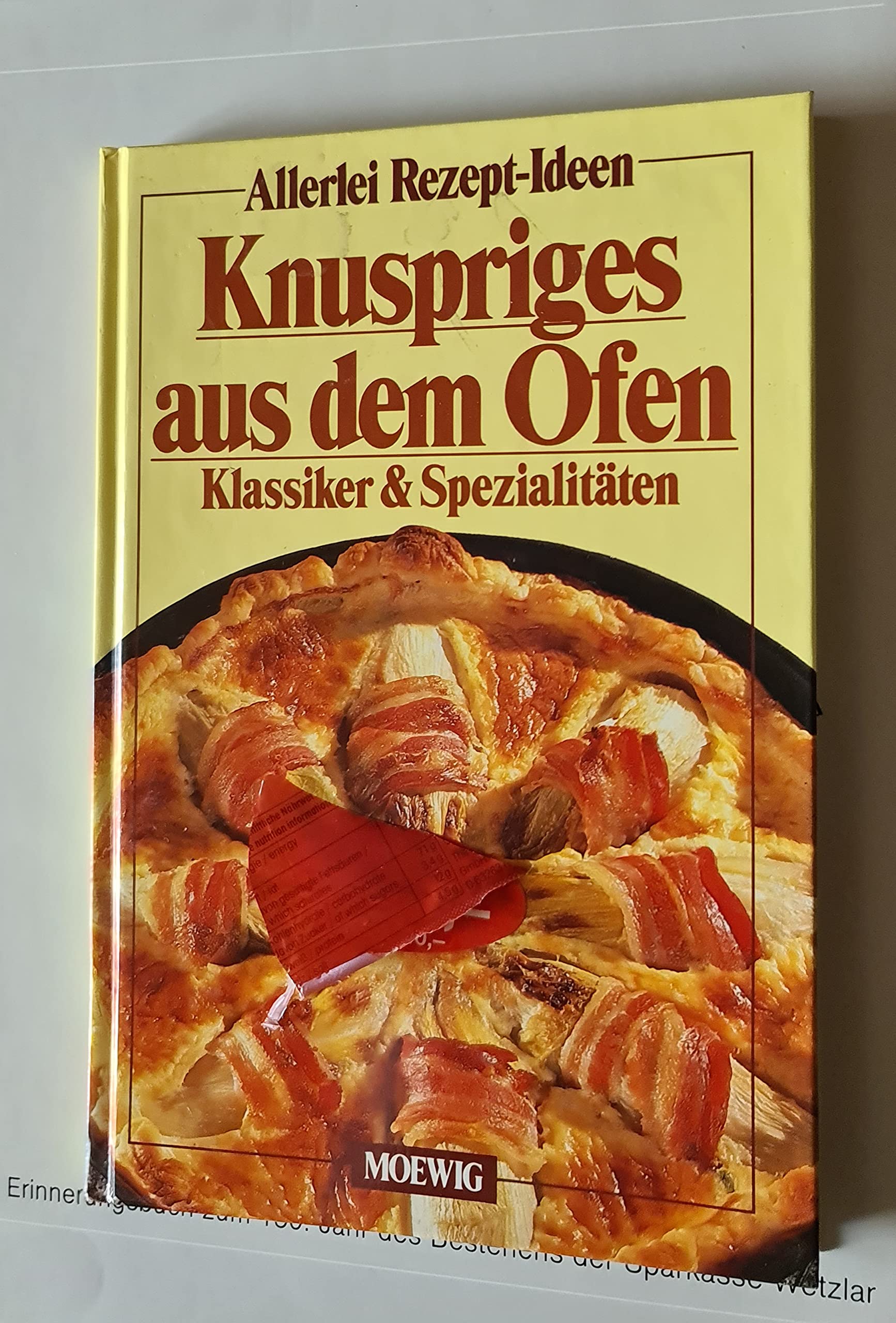 Knuspriges aus dem Ofen : Klassiker & Spezialitäten. Books