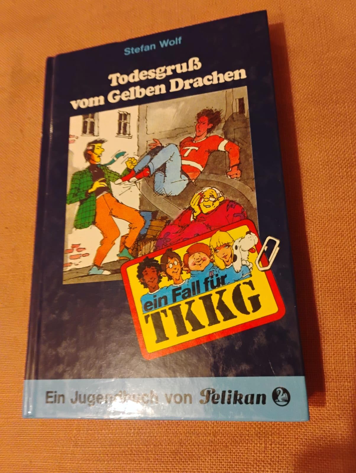 Ein Fall für TKKG, Bd.44, Todesgruß vom Gelben Drachen Books