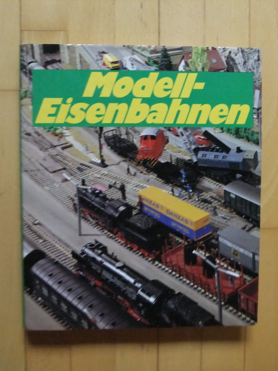 Modell-Eisenbahnen. Books