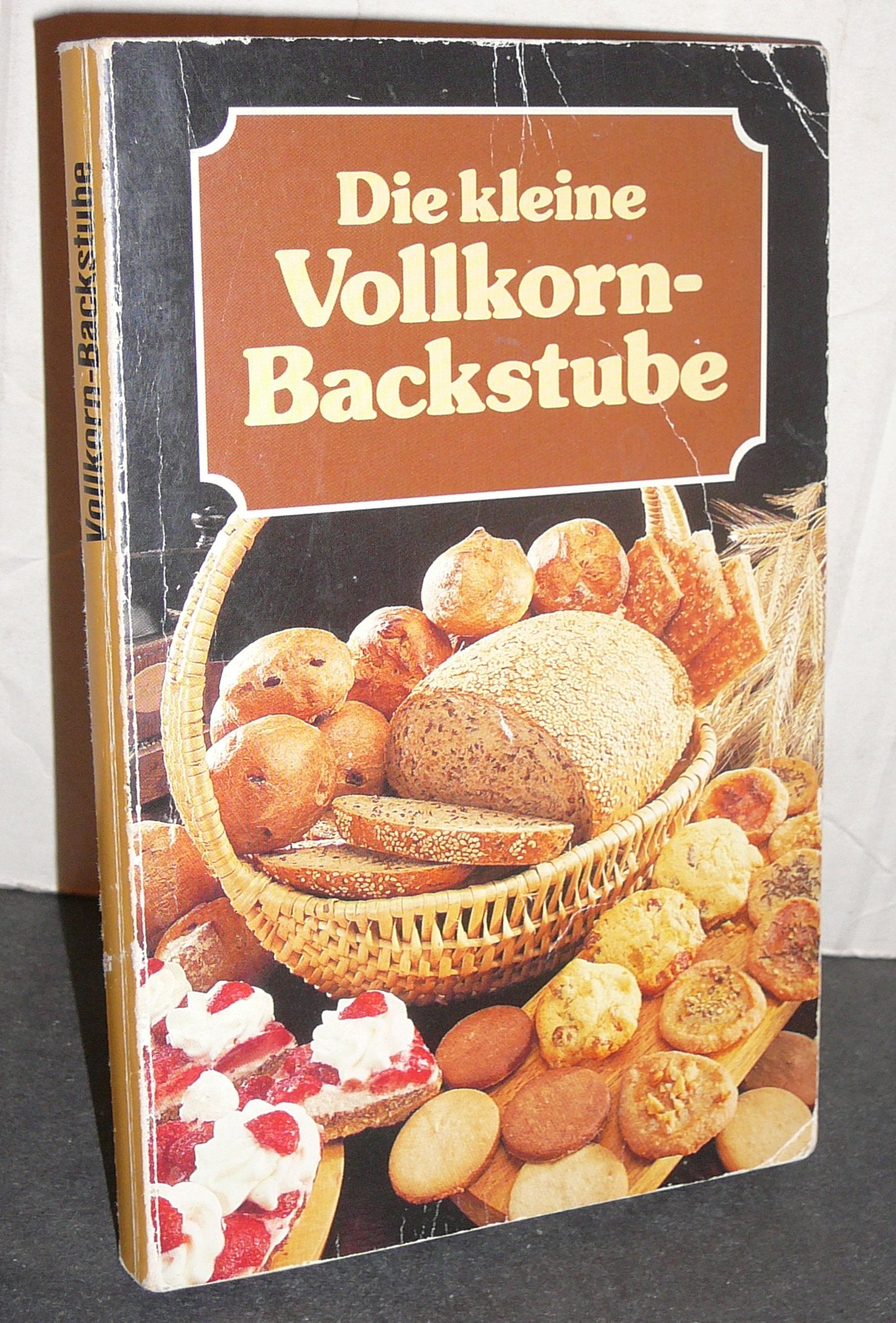 Die kleine Vollkornbackstube Books
