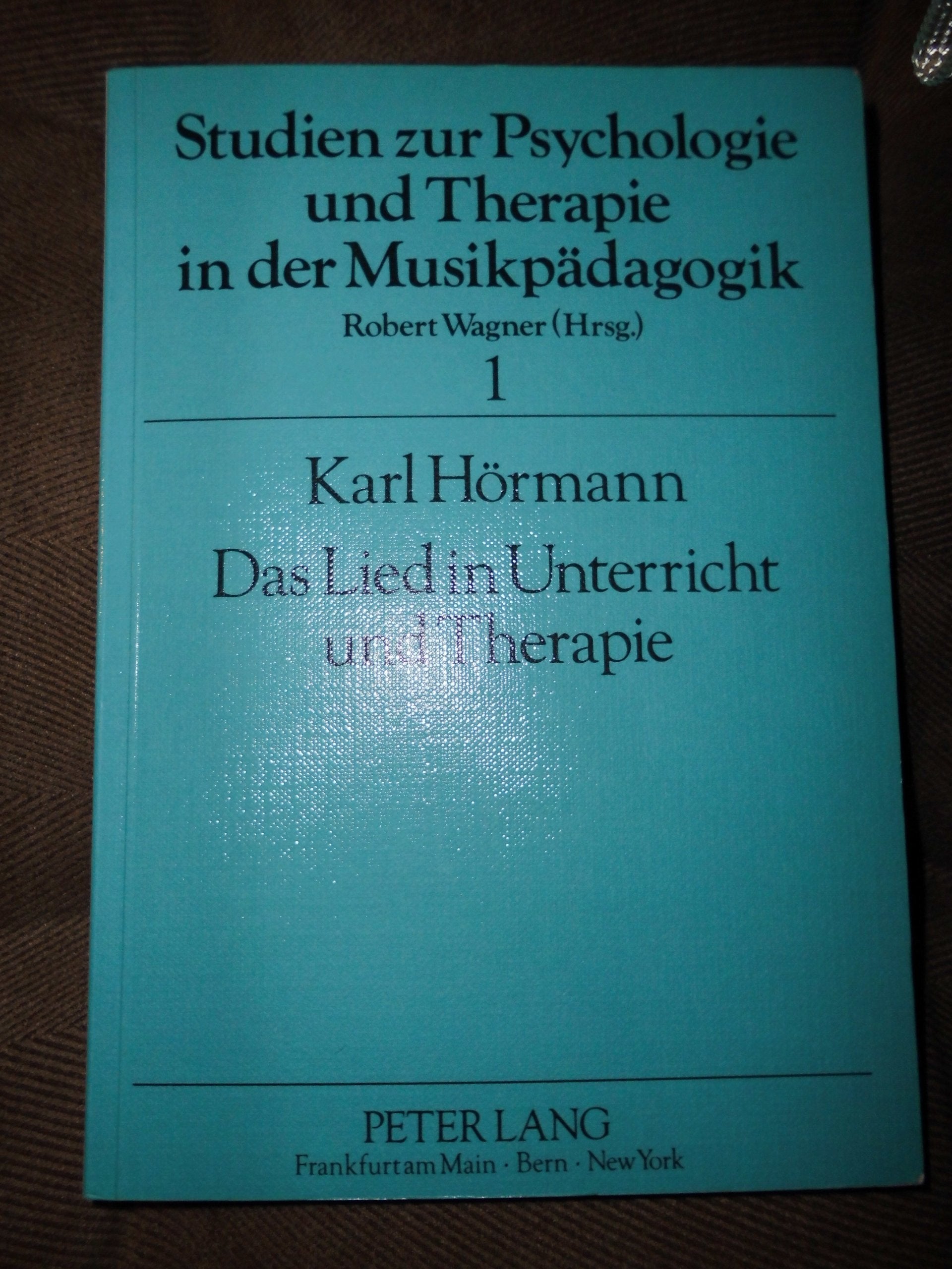 Das Lied in Unterricht und Therapie. Medicine