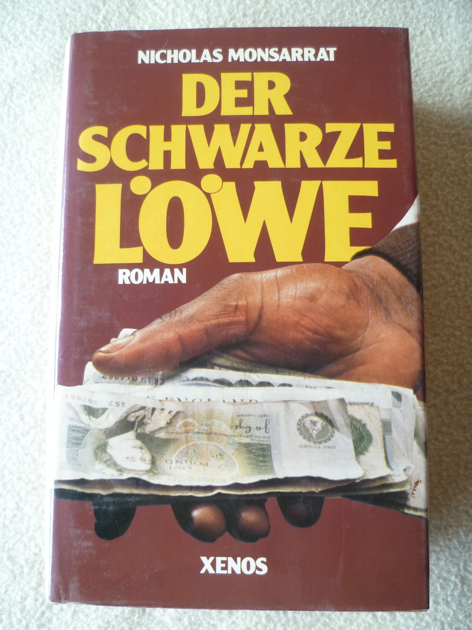 Der schwarze Löwe : Roman. Books