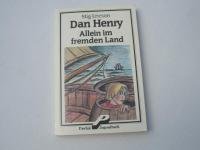 Dan Henry -- Allein im fremden Land Books