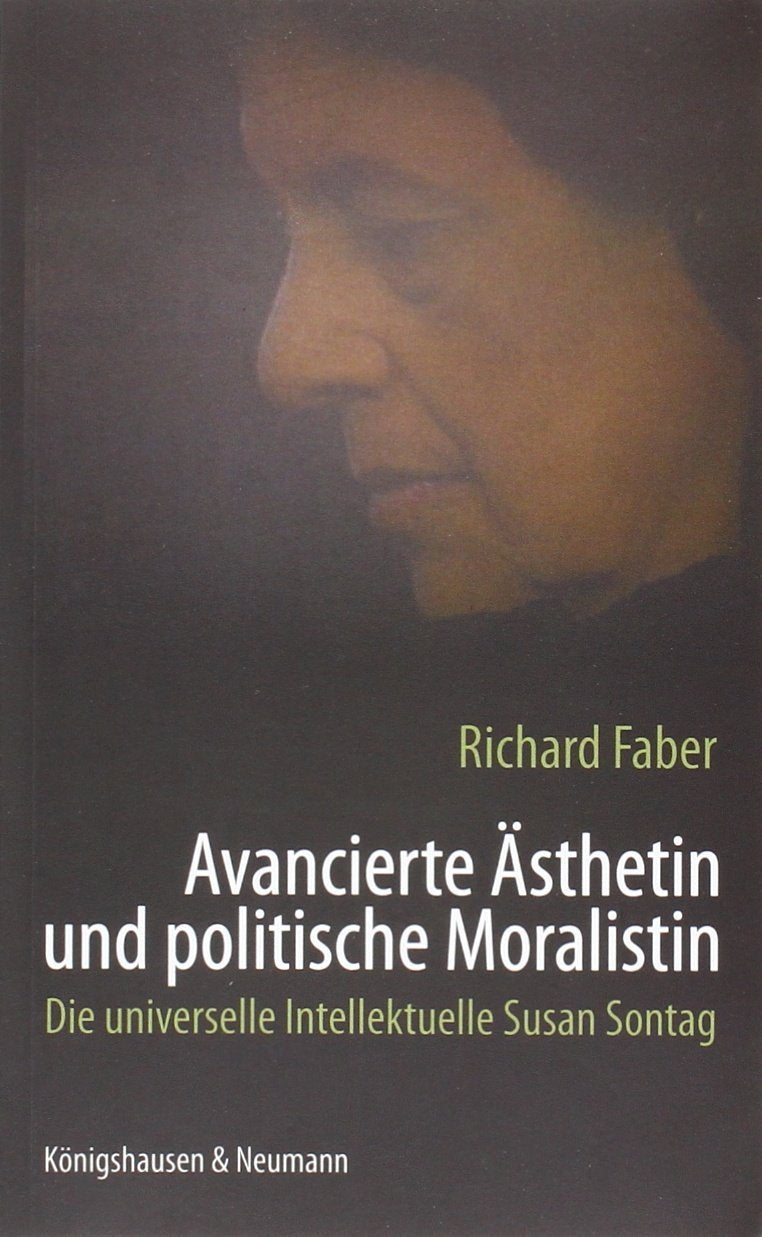 Avancierte Ästhetin und politische Moralistin Books