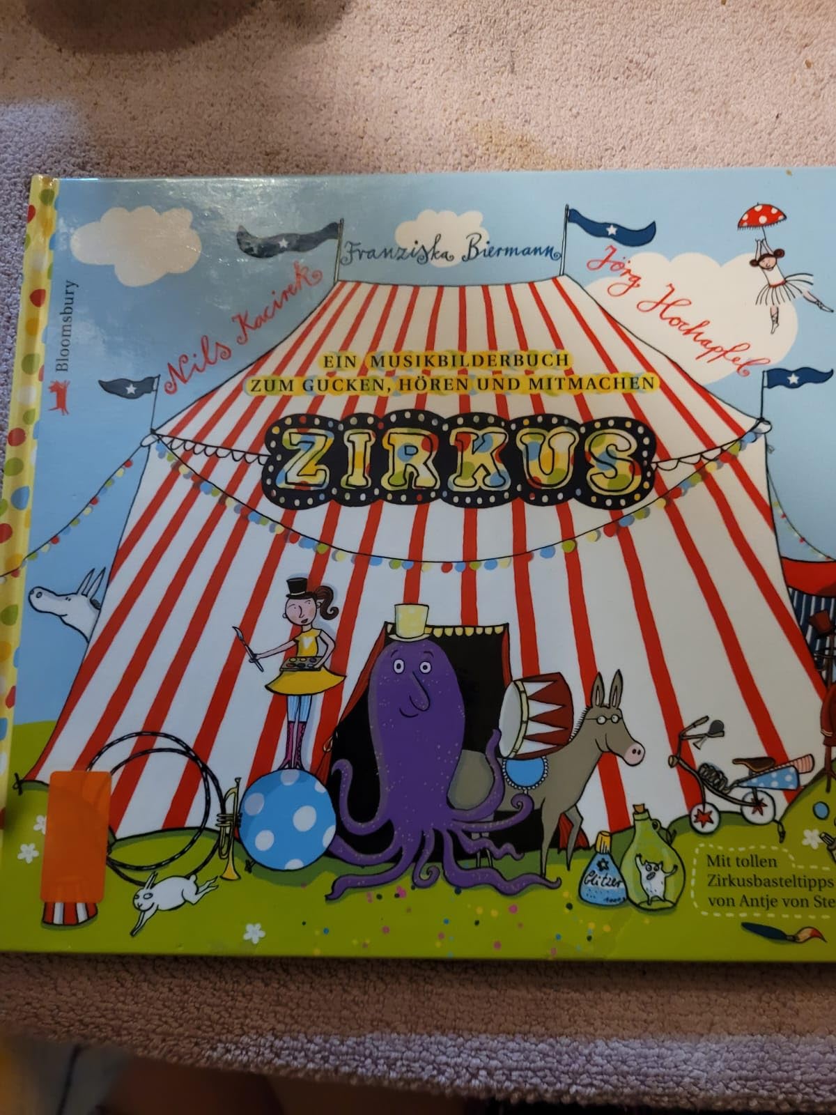 Zirkus (Bloomsbury Kinder- und Jugendbücher) Sheet Music