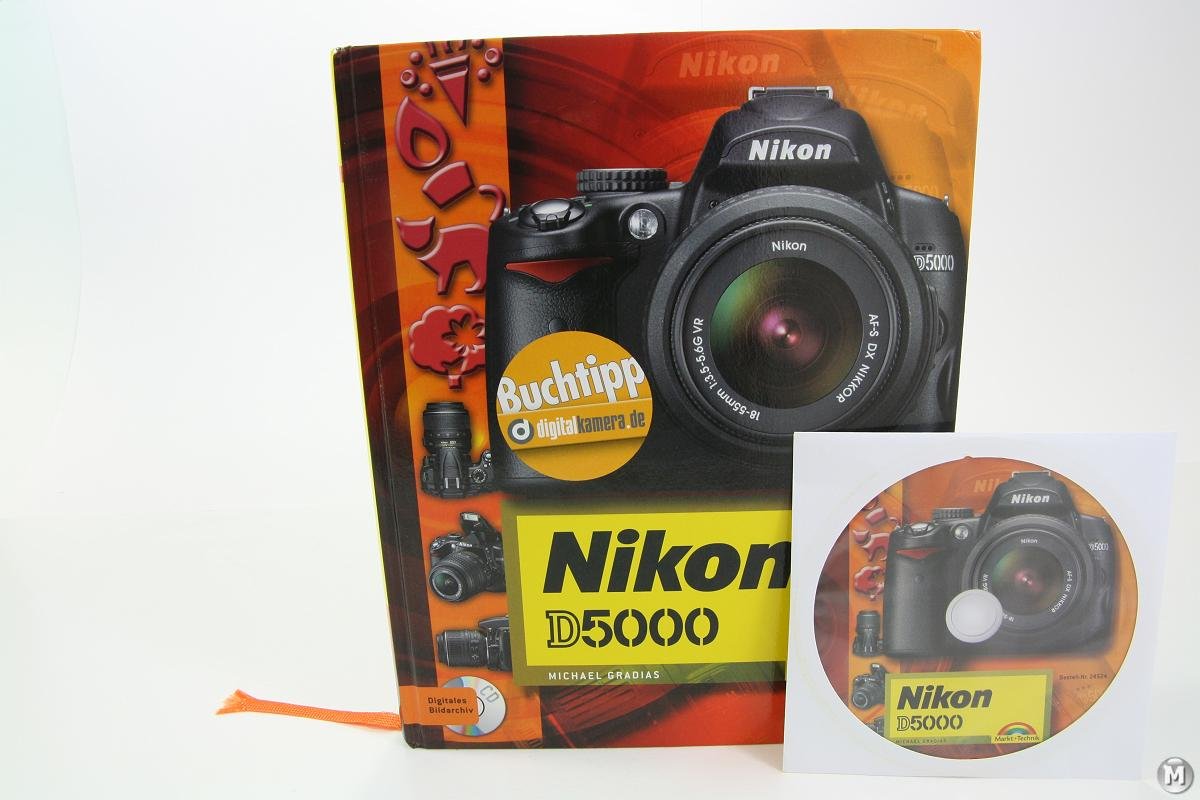 Nikon D5000 - eine Buchempfehlung von digitalkamera.de - mit digitalem Bildarchiv des Autors (Kamerahandbücher) Hobbies & Crafts