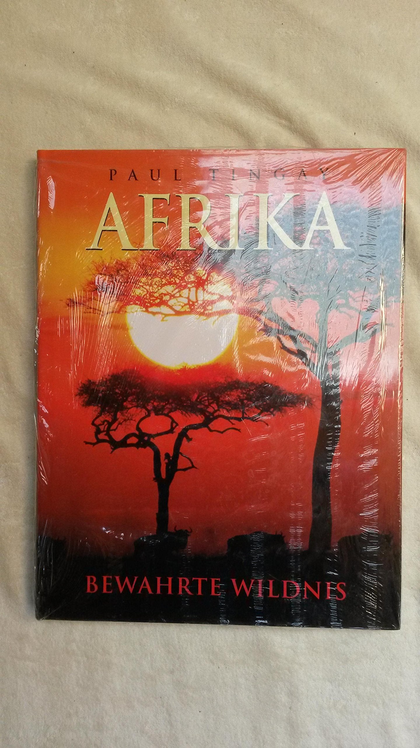 Afrika - Bewahrte Wildnis. Books