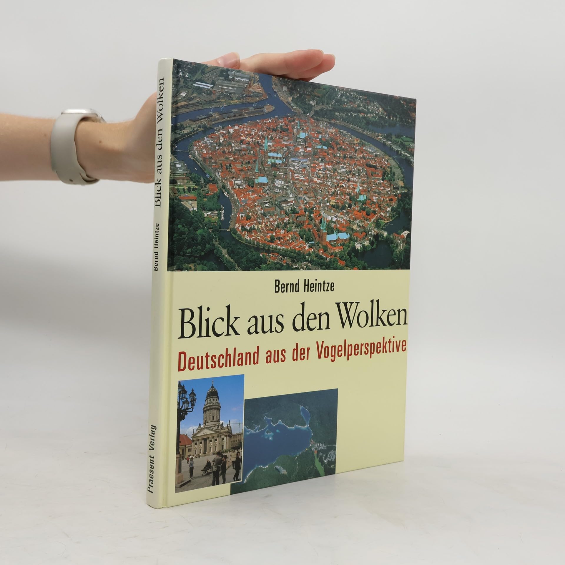 Blick aus den Wolken: Deutschland aus der Vogelperspektive Travel