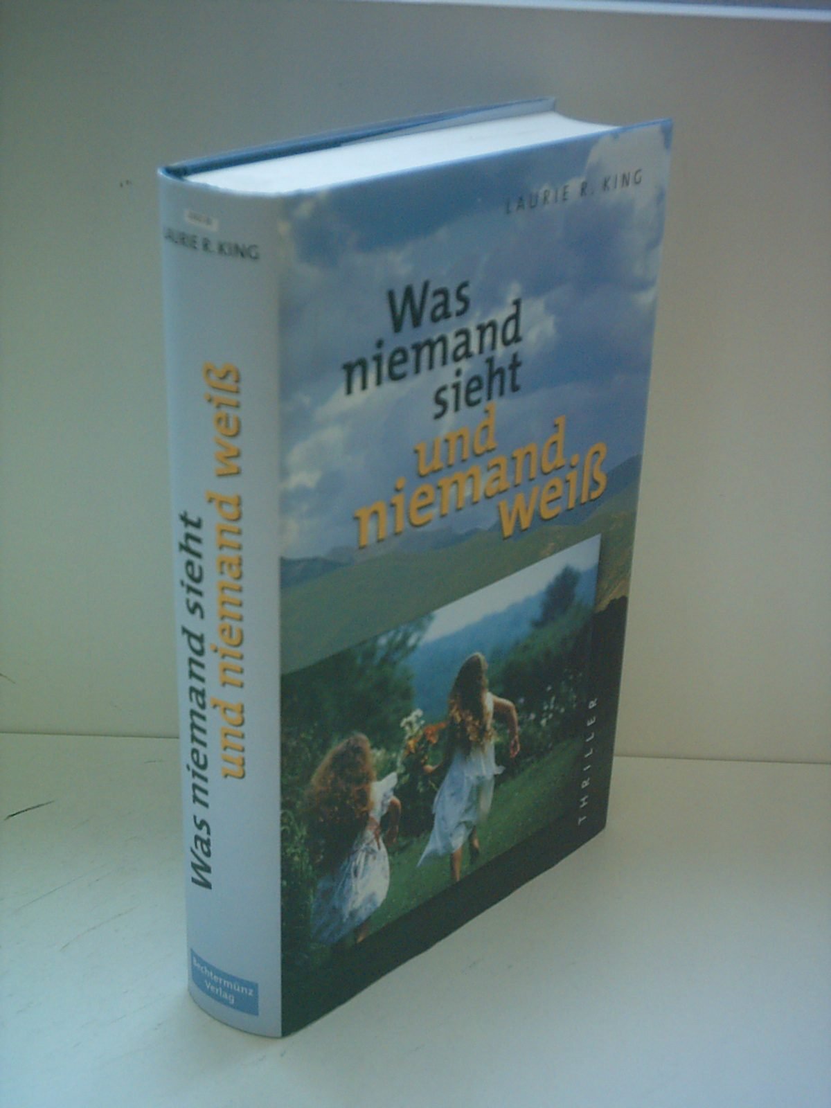 Was niemand sieht und niemand weiß. Thriller. Crime & Thrillers