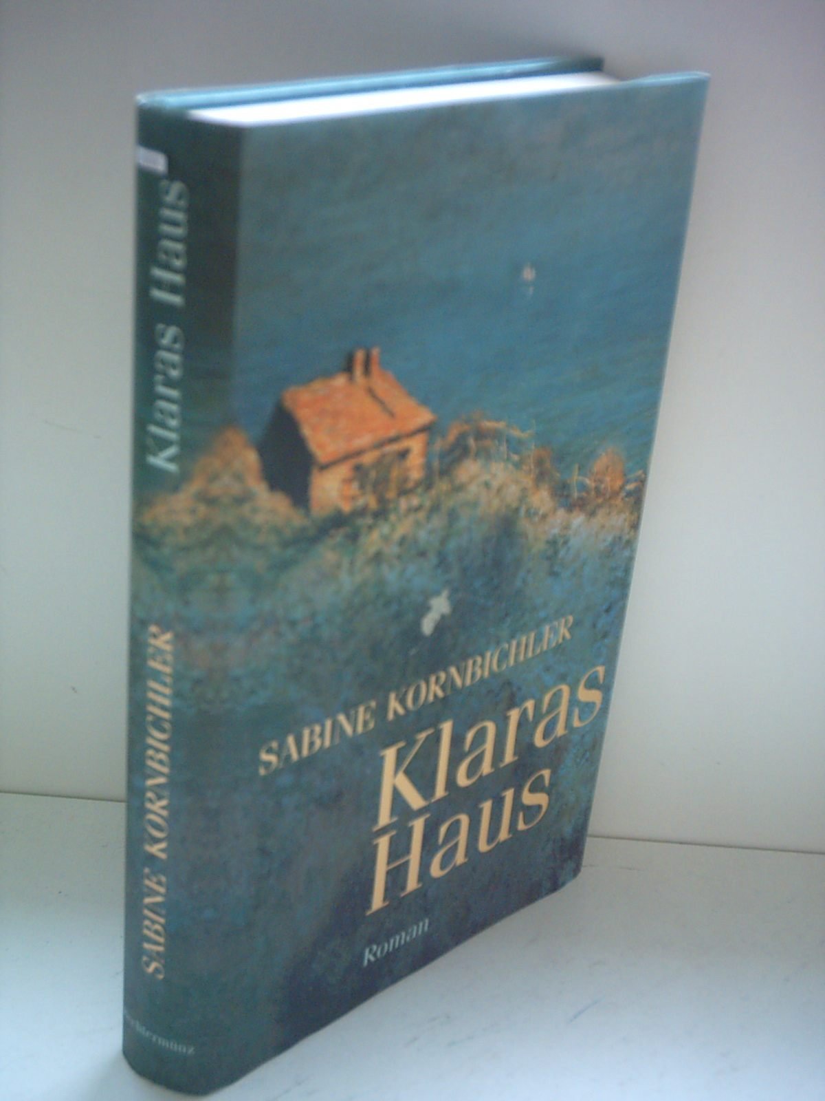 Klaras Haus Contemporary literature