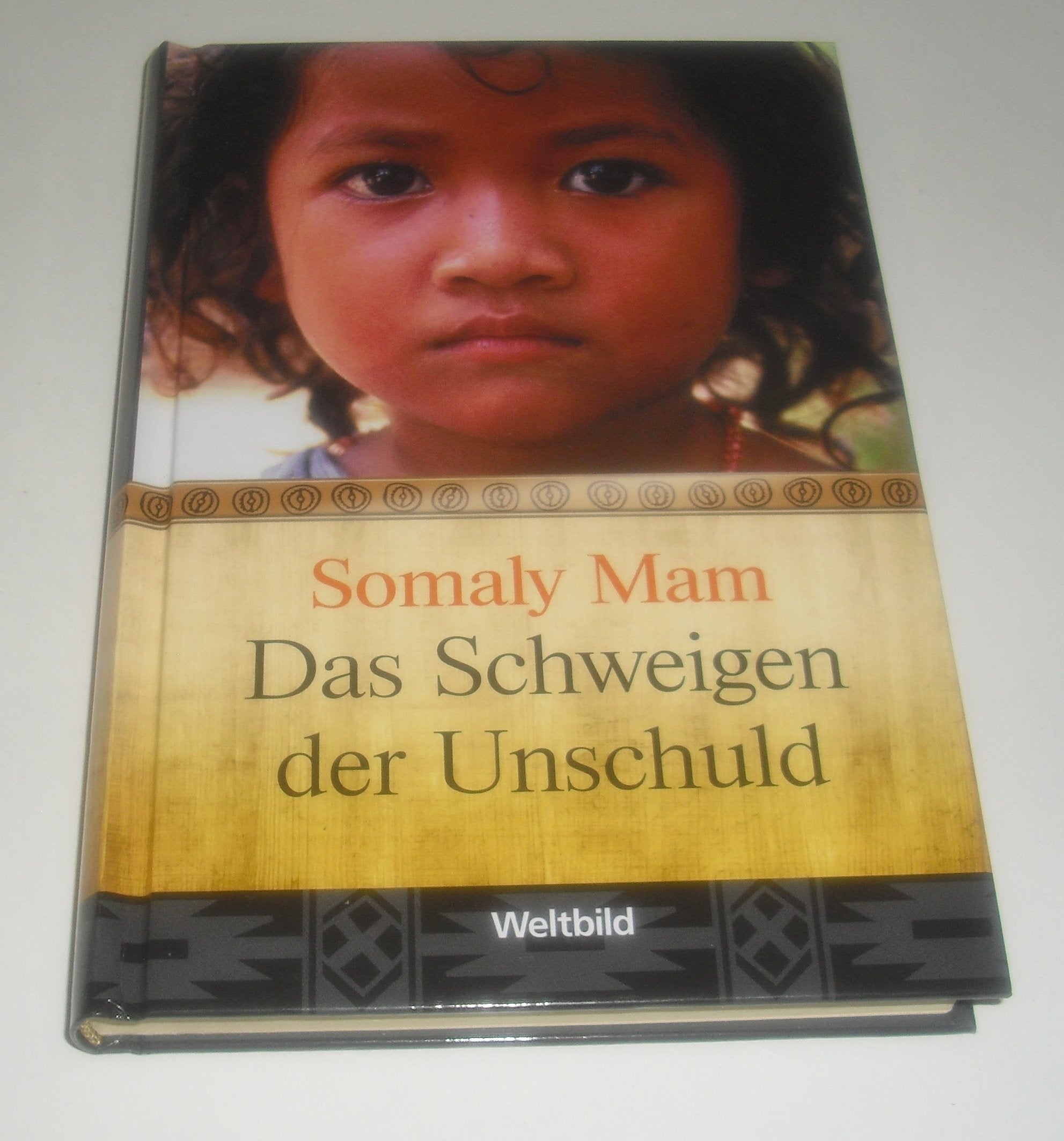 Das Schweigen der Unschuld - Mein Weg aus der Kinderprostitution Politics & Society