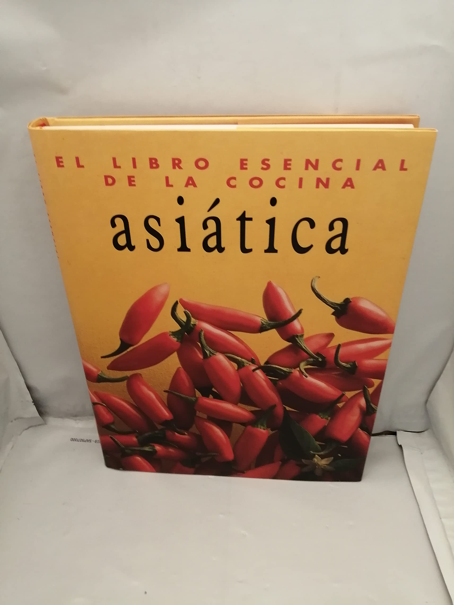 Libro esencial de la cocina asiatica, el. Books