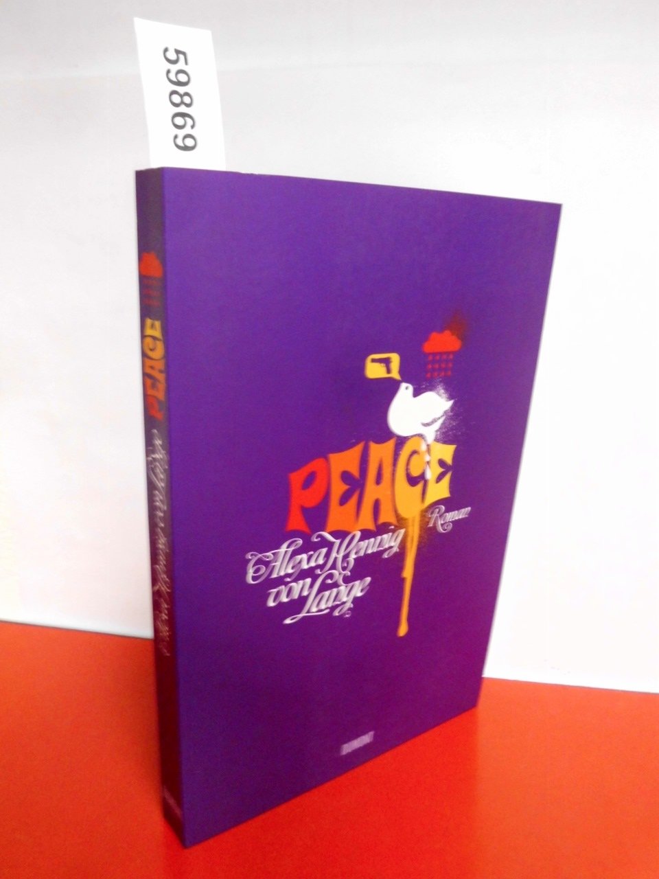 Peace: Roman Contemporary literature