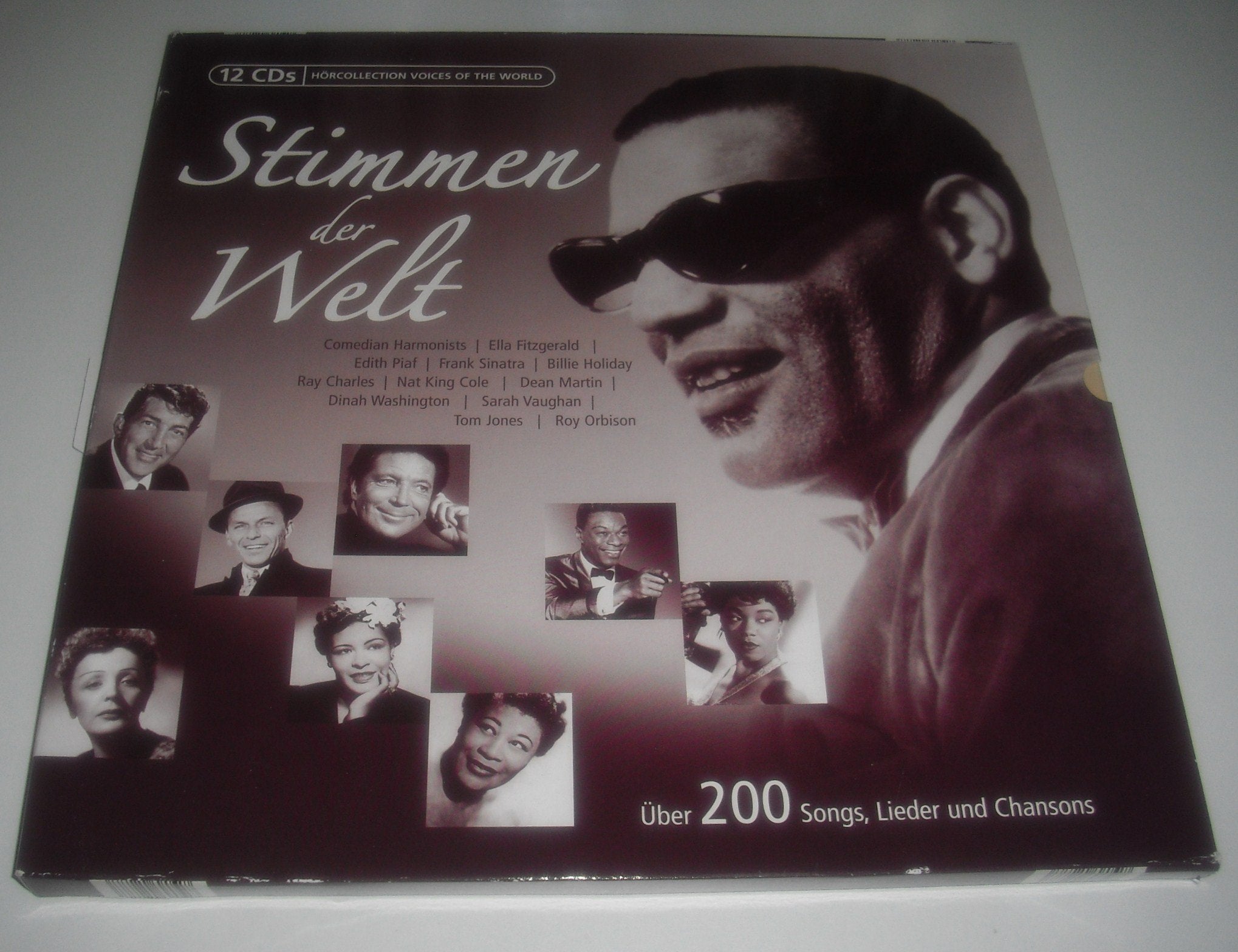 Stimmen der Welt, 12 Audio-CDs: Über 200 Songs, Lieder und Chansons. Mit den Comedian Harmonists, Ella Fitzgeral, Edith Piaf u. a. Arts & Music