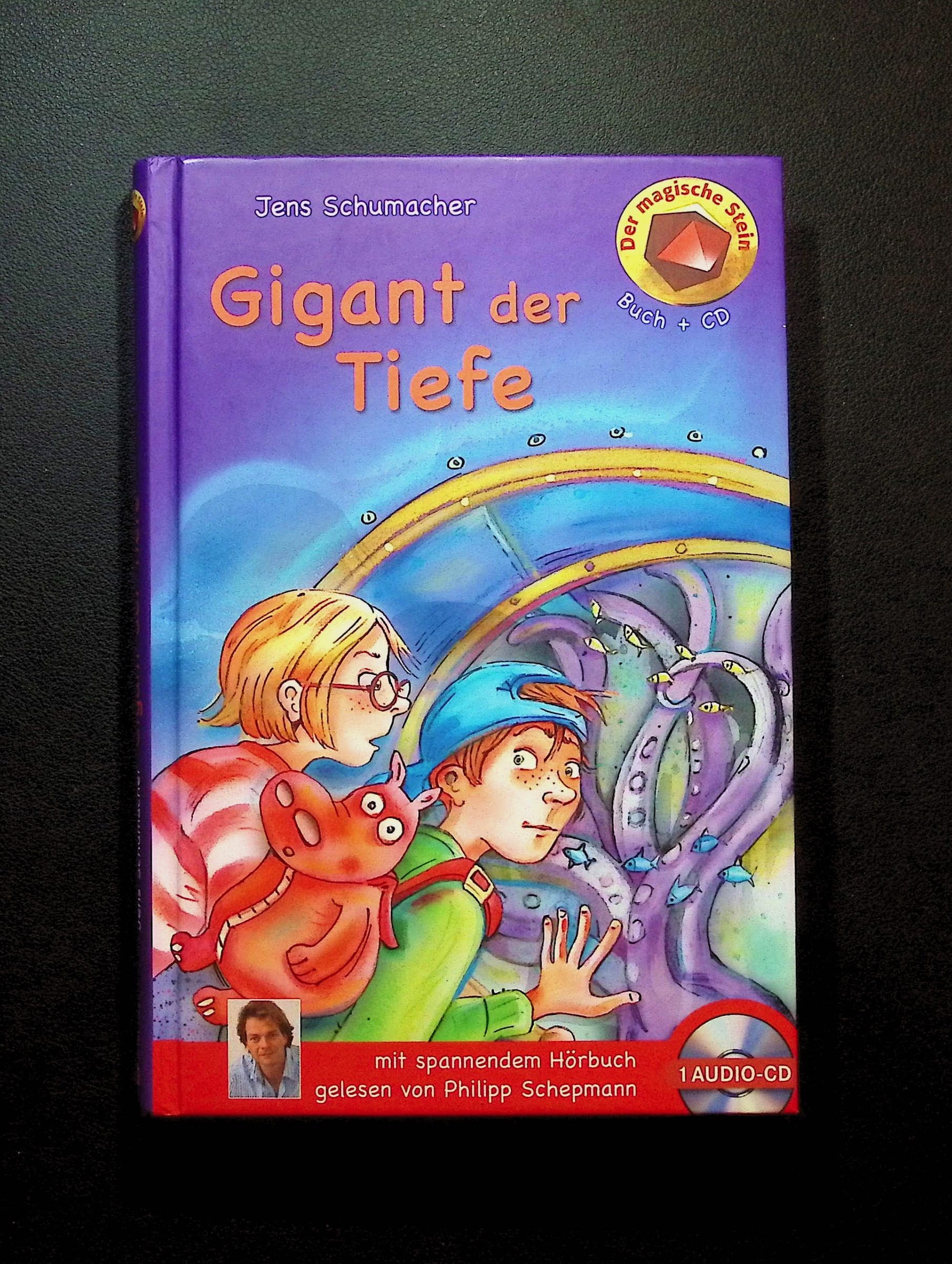 Gigant der Tiefe - mit Hörbuch (1 CD) (Der magische Stein) Books