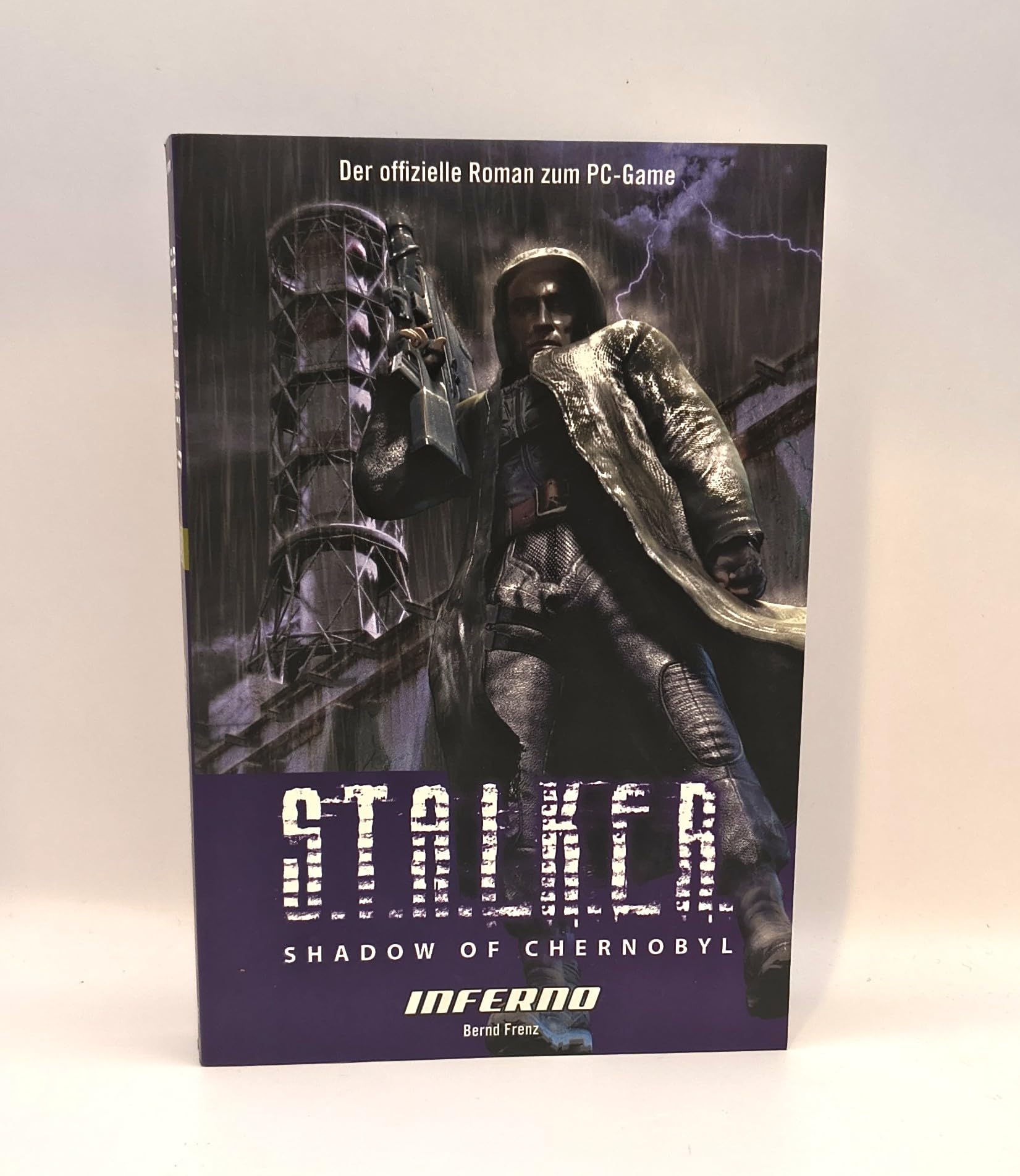 S.T.A.L.K.E.R. - Shadow of Chernobyl Bd. 2: Inferno (Der offizielle Roman zum PC-Horror-Game) Contemporary literature