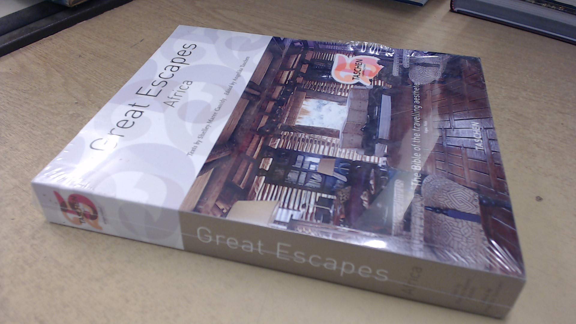 Great Escapes Africa: 25 Jahre TASCHEN (Great Escapes: Taschen 25th Anniversary Special) Film, Art & Culture