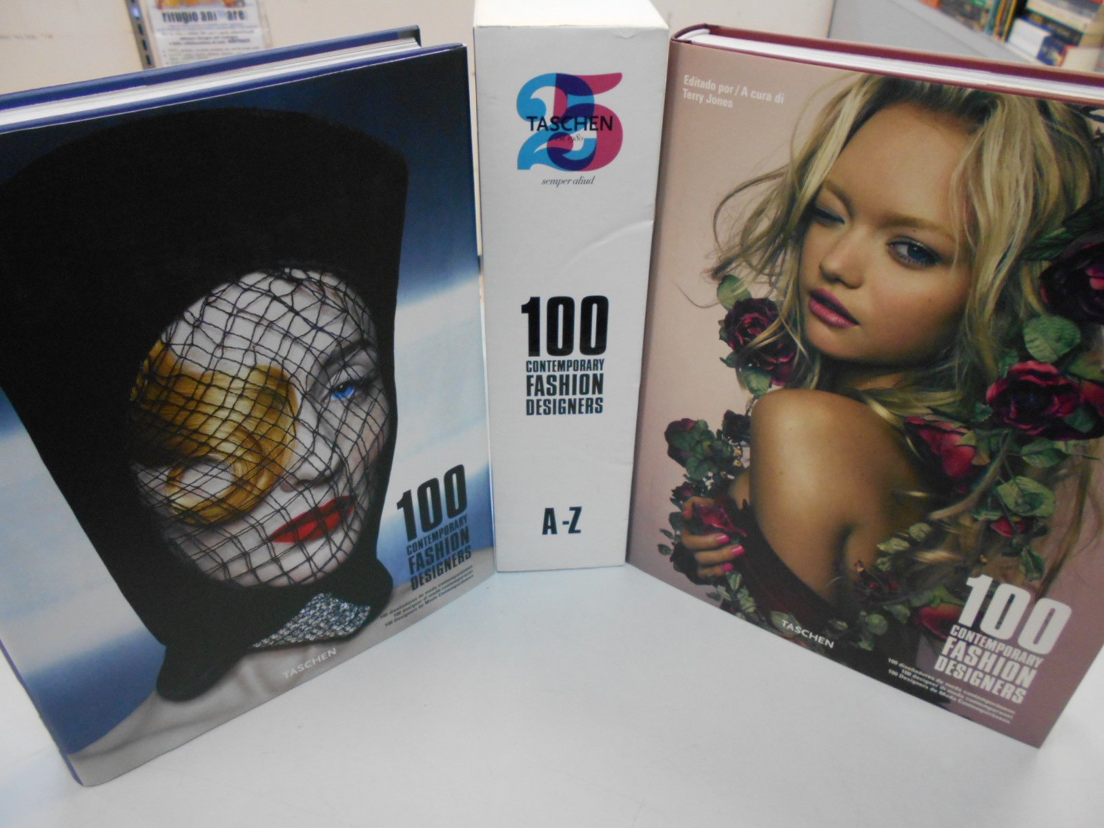 100 Contemporary Fashion Designers book
