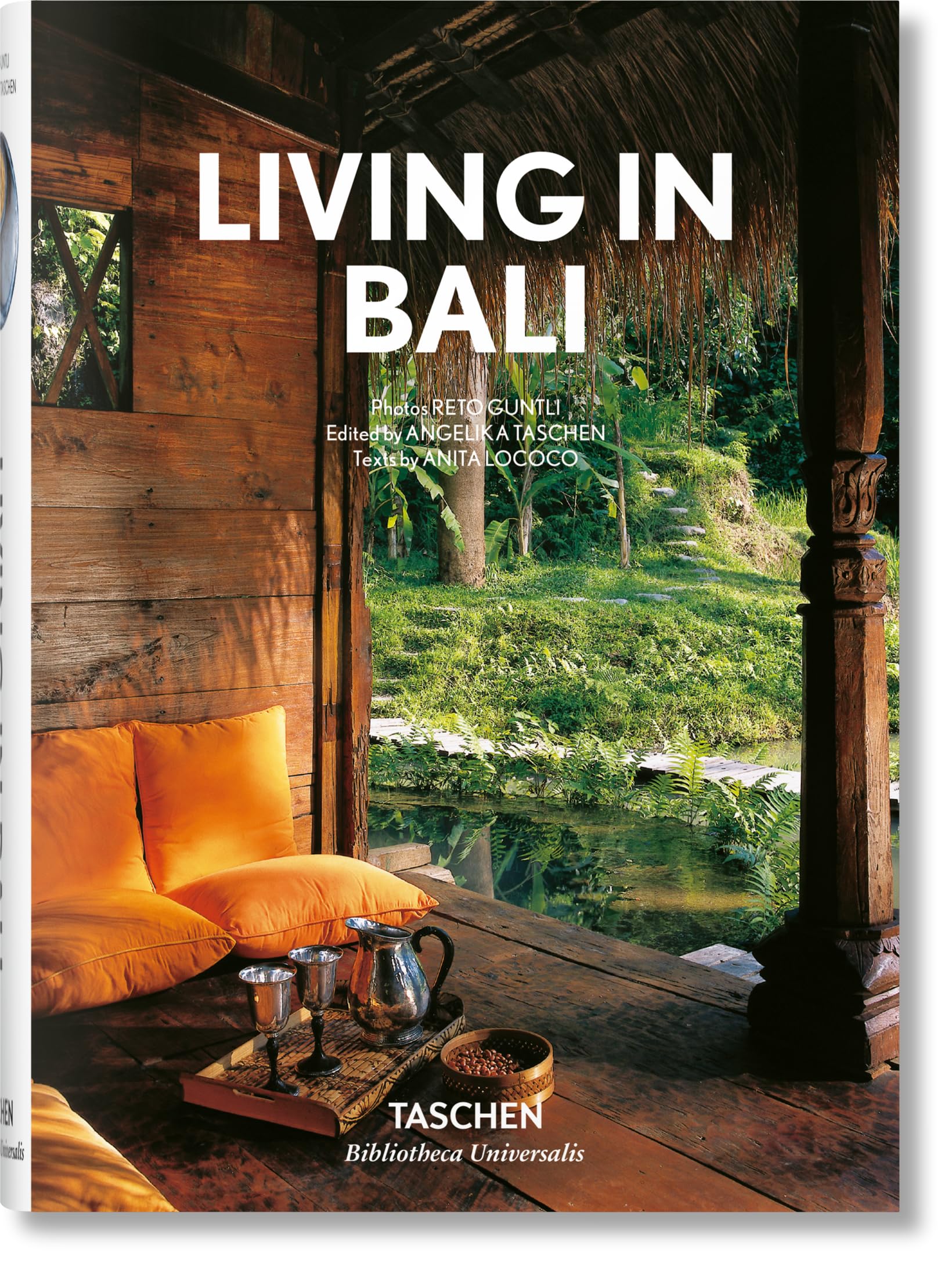 Living in Bali (Bibliotheca Universalis) Architecture