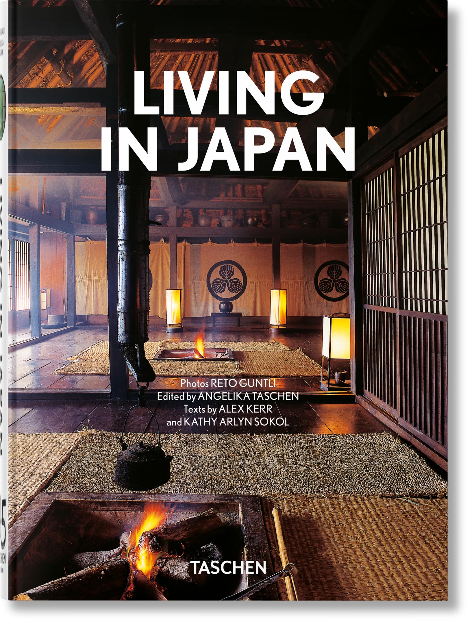 Living in Japan. 45th Ed. (45th Edition) Architecture