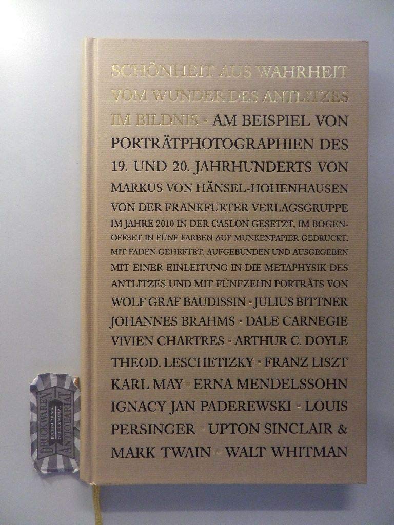 Schönheit aus Wahrheit: Vom Wunder des Antlitzes im Bildnis am Beispiel von Porträtphotographien des 19. und 20. Jahrhunderts Essays & Short Stories
