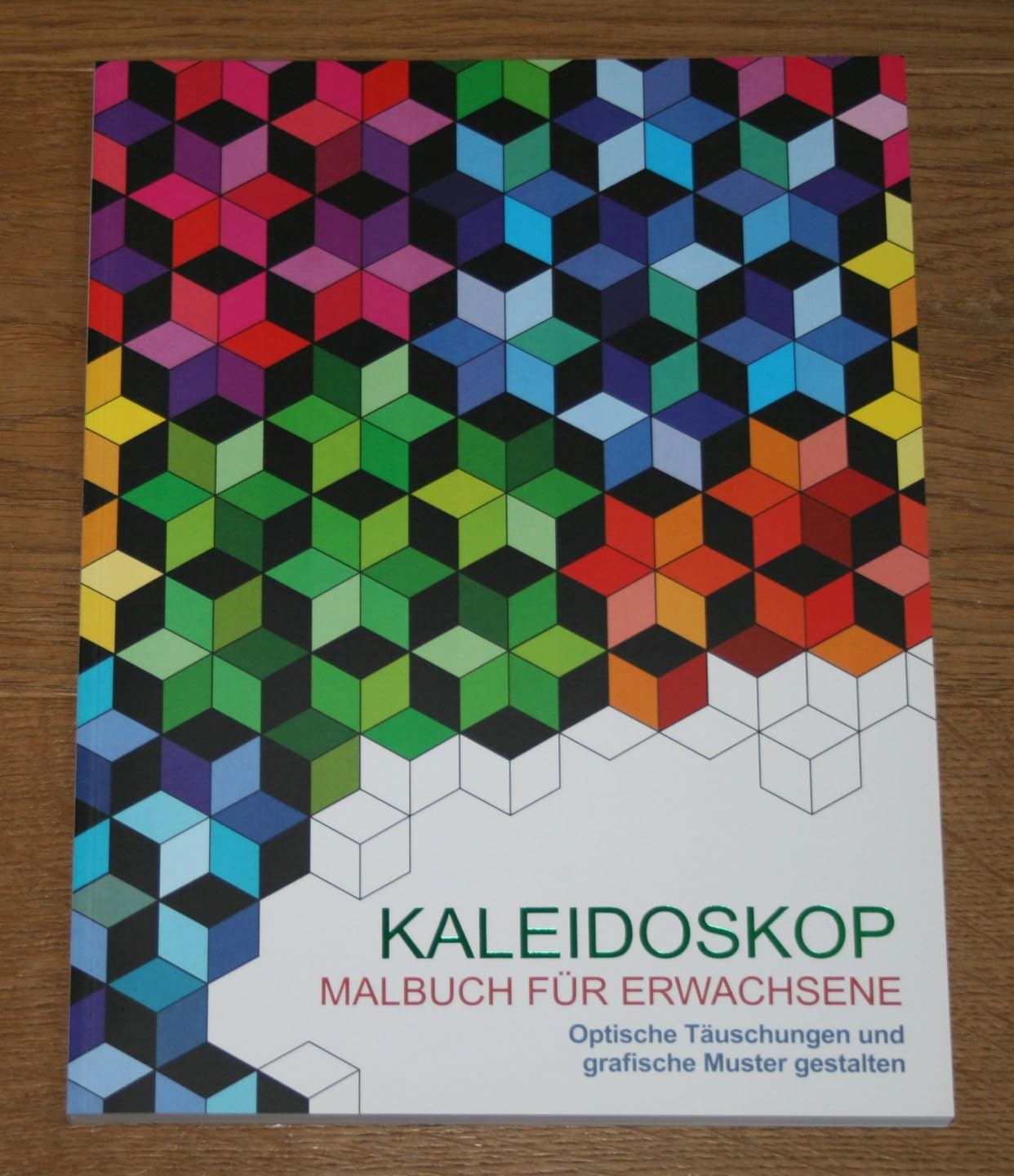 Malen und entspannen: Kaleidoskop: Optische Täuschungen und grafische Muster gestalten Hobbies & Crafts