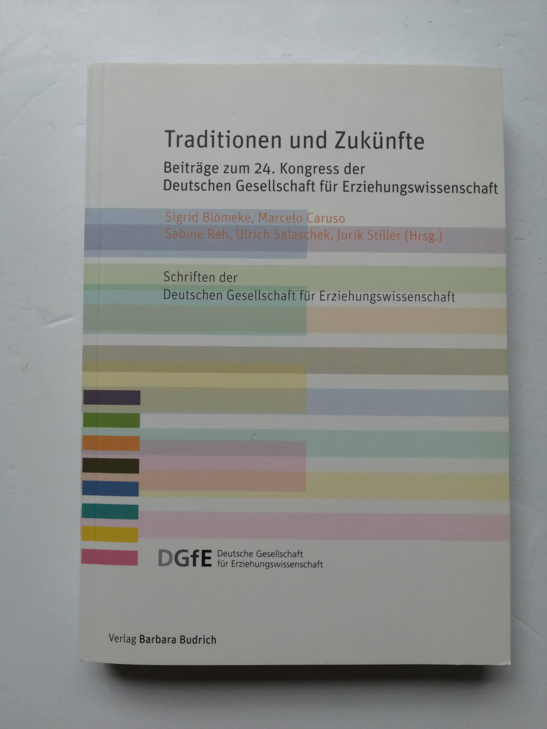 Traditionen und Zukünfte Education & Training
