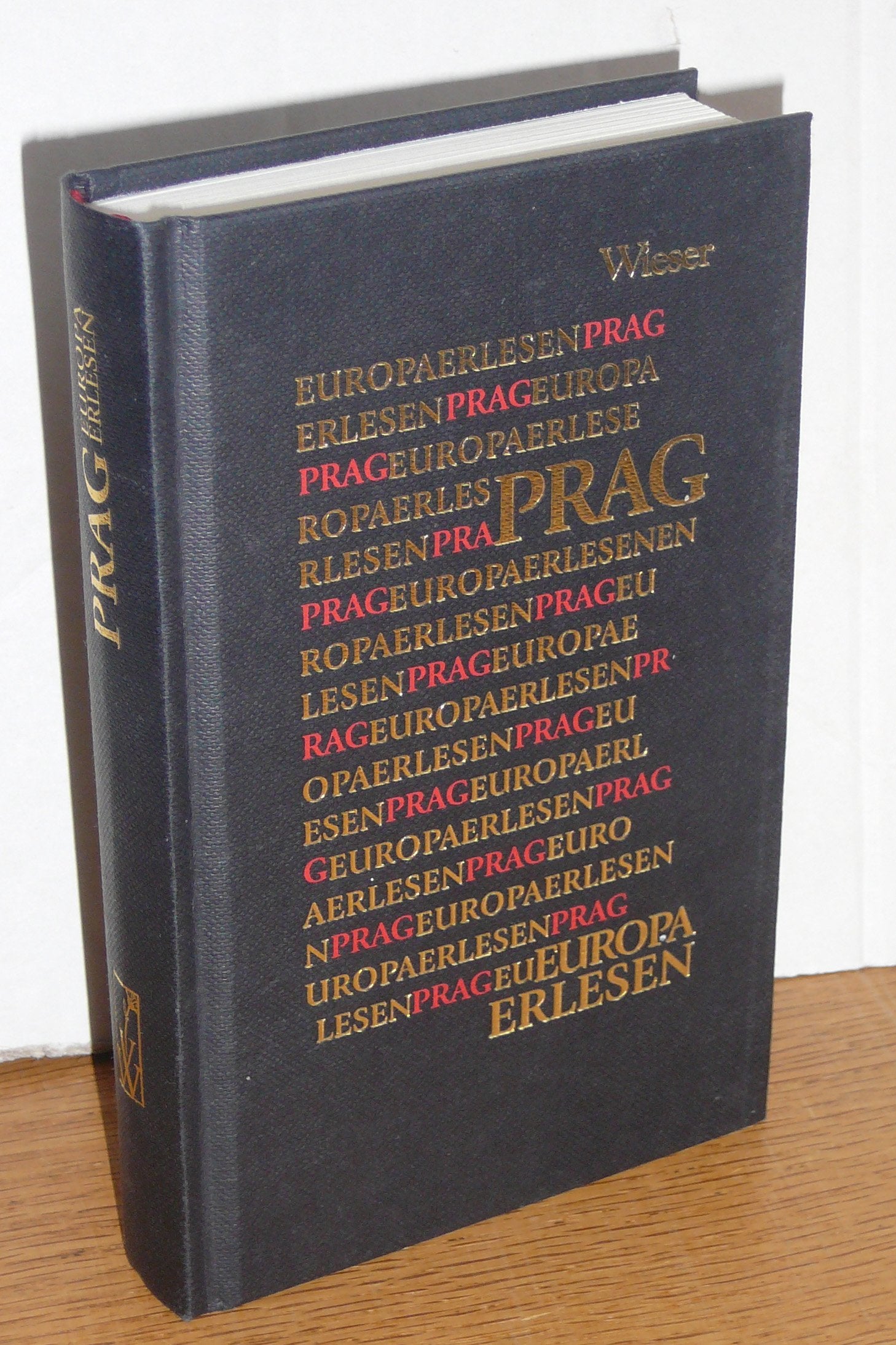 Prag Contemporary literature Books