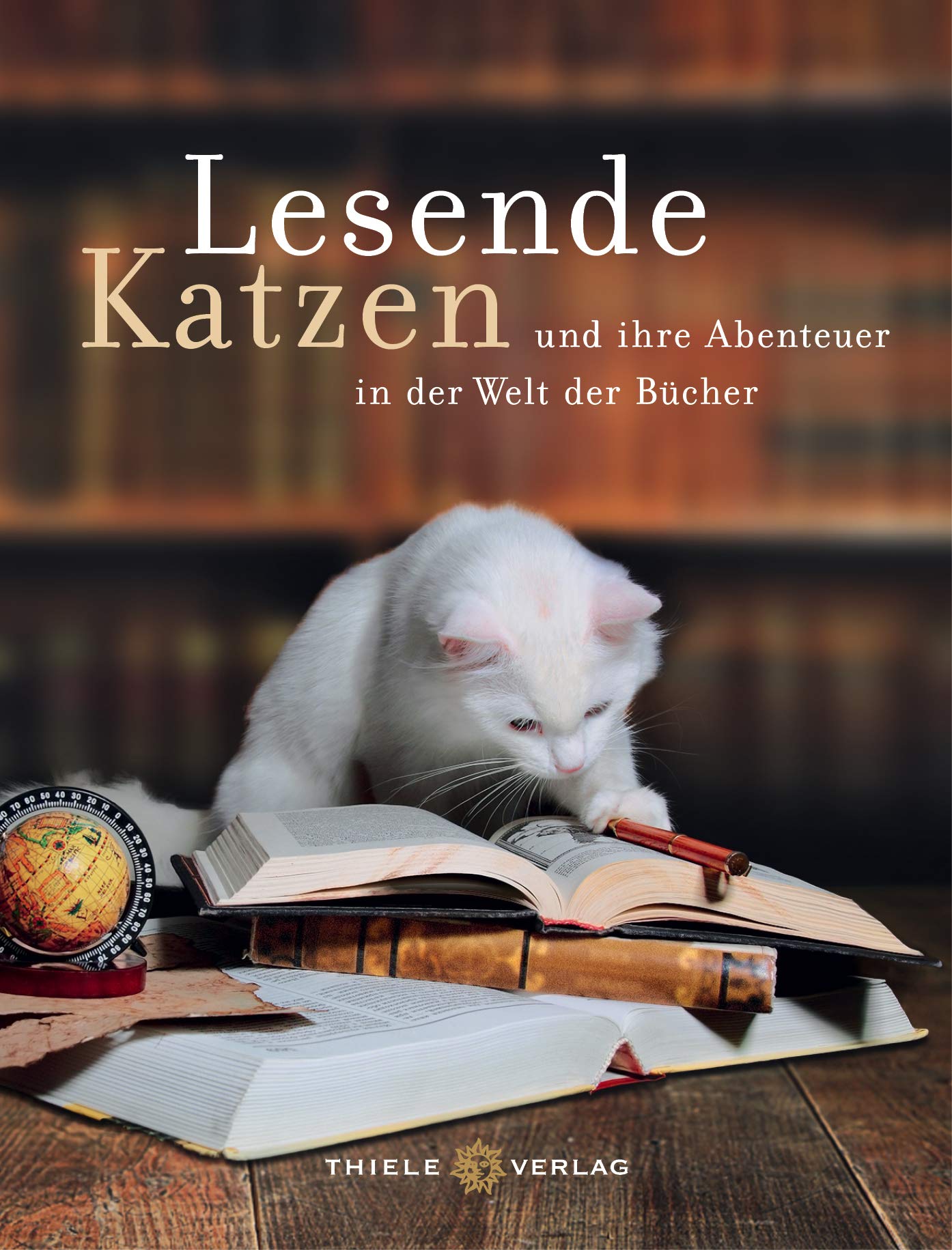 Lesende Katzen Books about Pets