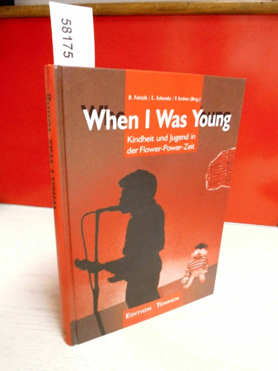 When I was Young... Kindheit und Jugend in der Flower- Power- Zeit Social Sciences