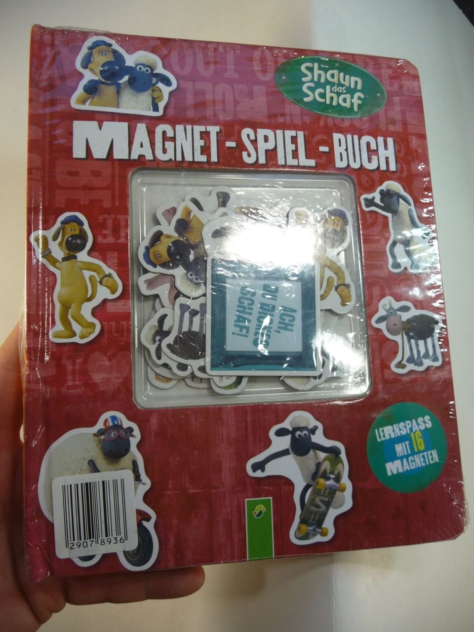 MagnetSpielBuch Shaun das Schaf: Mit 16 farbigen Magneten: Mit magnetischen Seiten und 16 Magneten Children's books