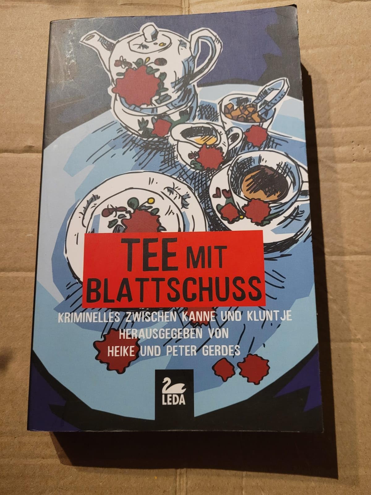 Tee mit Blattschuss Contemporary literature Books