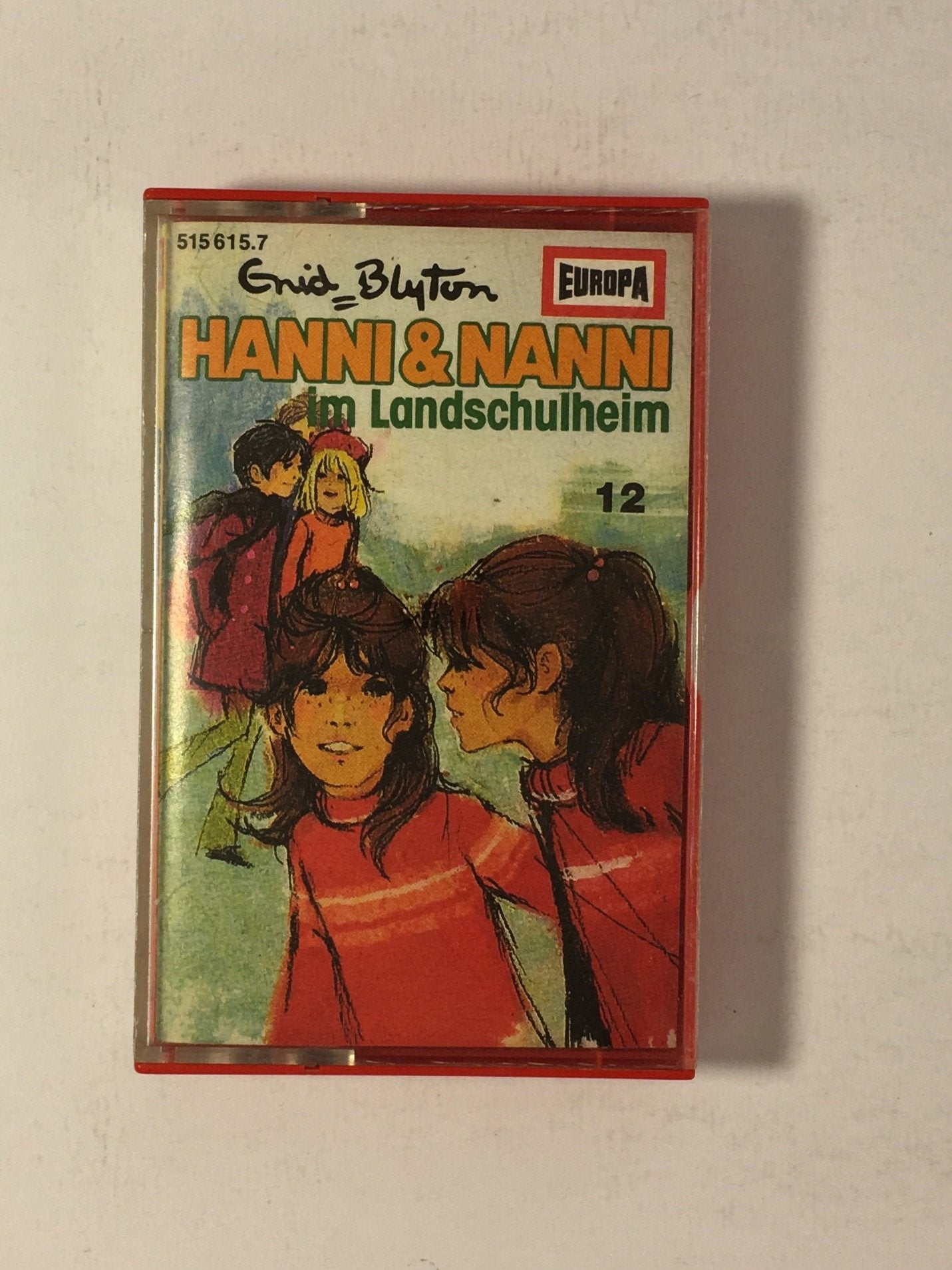 Hanni und Nanni - MC / Hanni und Nanni im Landschulheim (Hörspiele von EUROPA) Novels & Short Stories