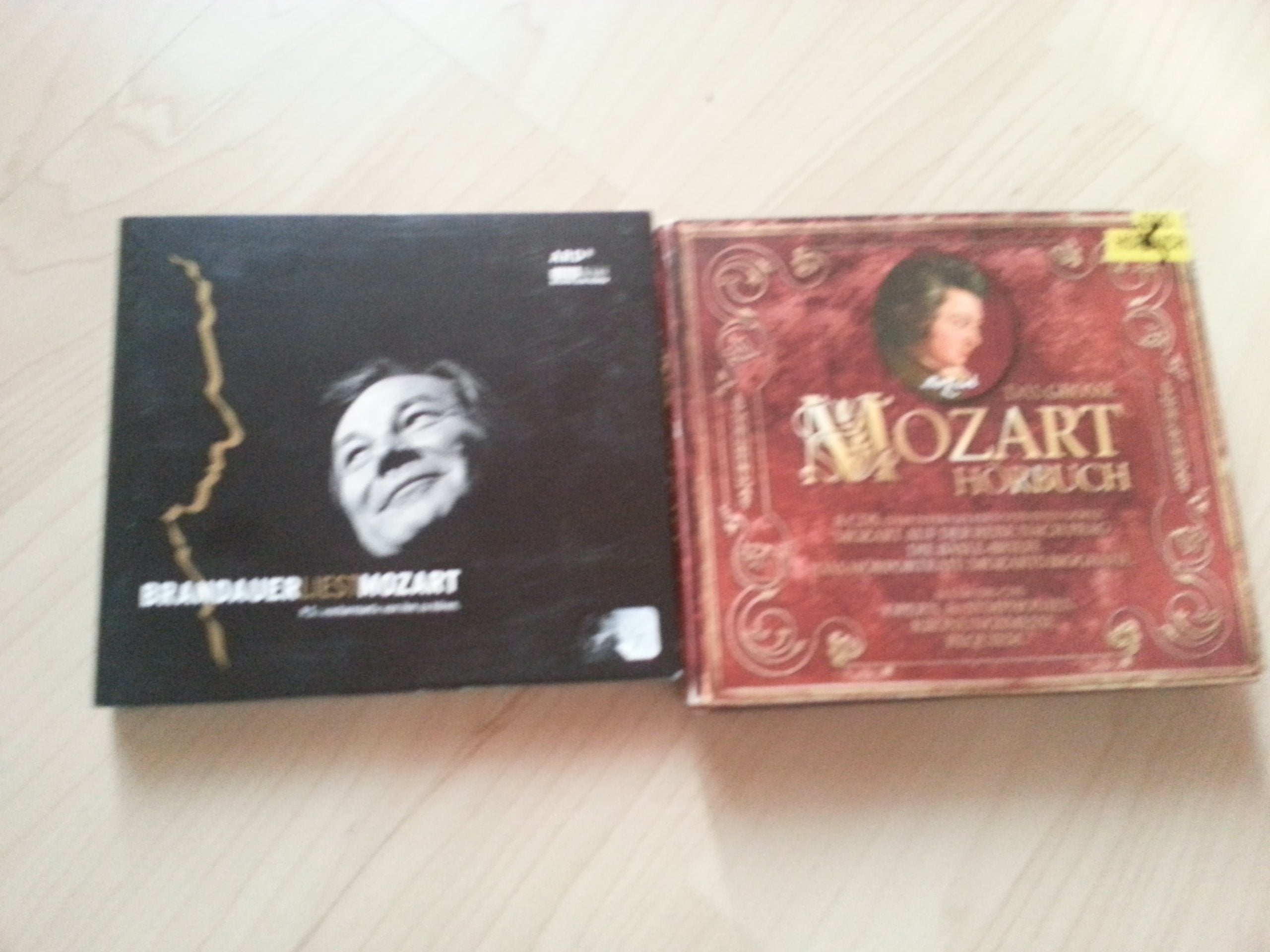 Das große Mozart-Hörbuch: gelesen von Sven Görtz: Darunter Mozart auf der Reise nach Prag, Die Bäsle-Briefe, Das Hörportrait: Mozarts Biografie. Als ... Opern & Symphonien, Krönungsmesse, Requiem Contemporary literature Books