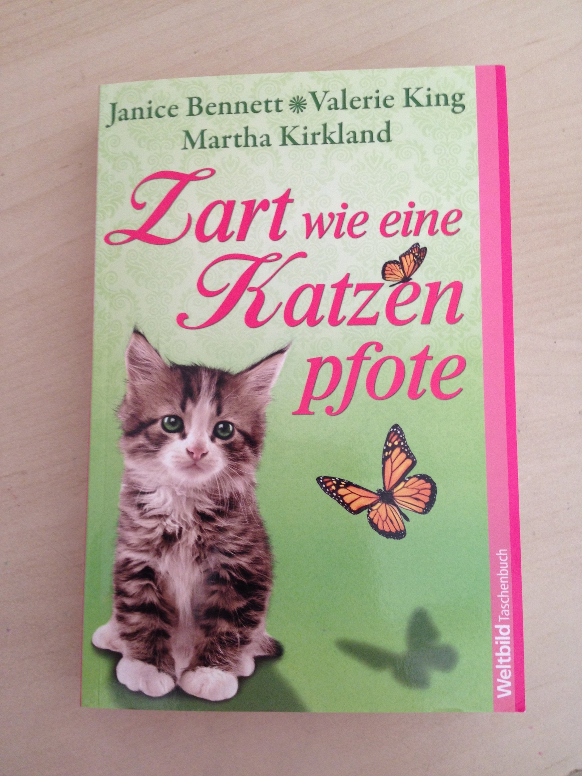 Zart wie eine Katzenpfote Contemporary literature Books