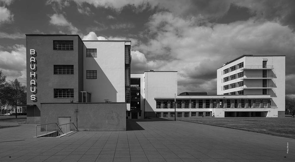 White City, White Architecture: An Exchange of Building Cultures between Germany and Turkmenistan in the Year of the Bauhaus Centenary (Grundlagen/Basics) Architecture